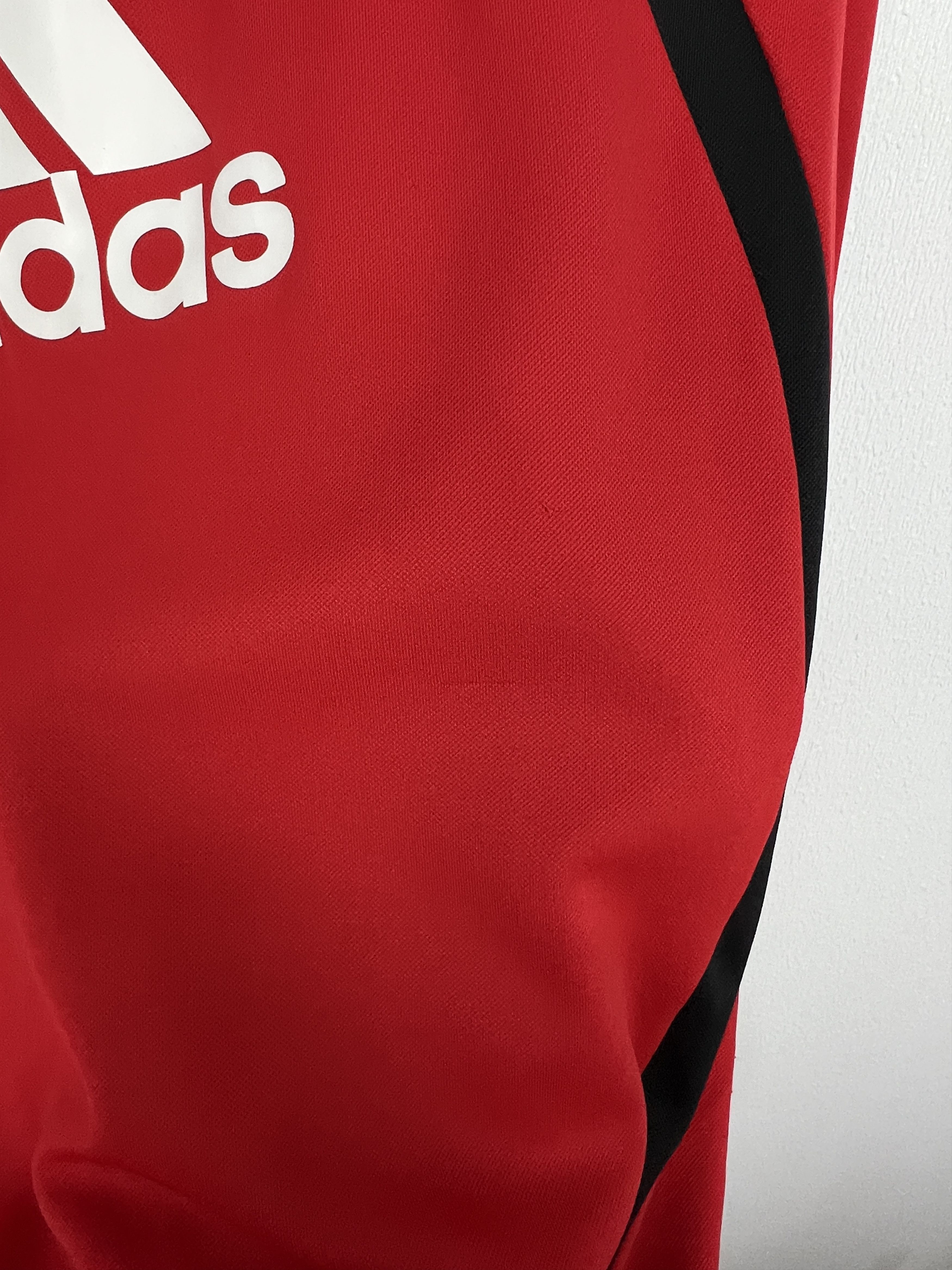 Adidas Vintage Adidas Liverpool Football Sweatshirt Soccer Crewneck Size US M / EU 48-50 / 2 - 14 Thumbnail