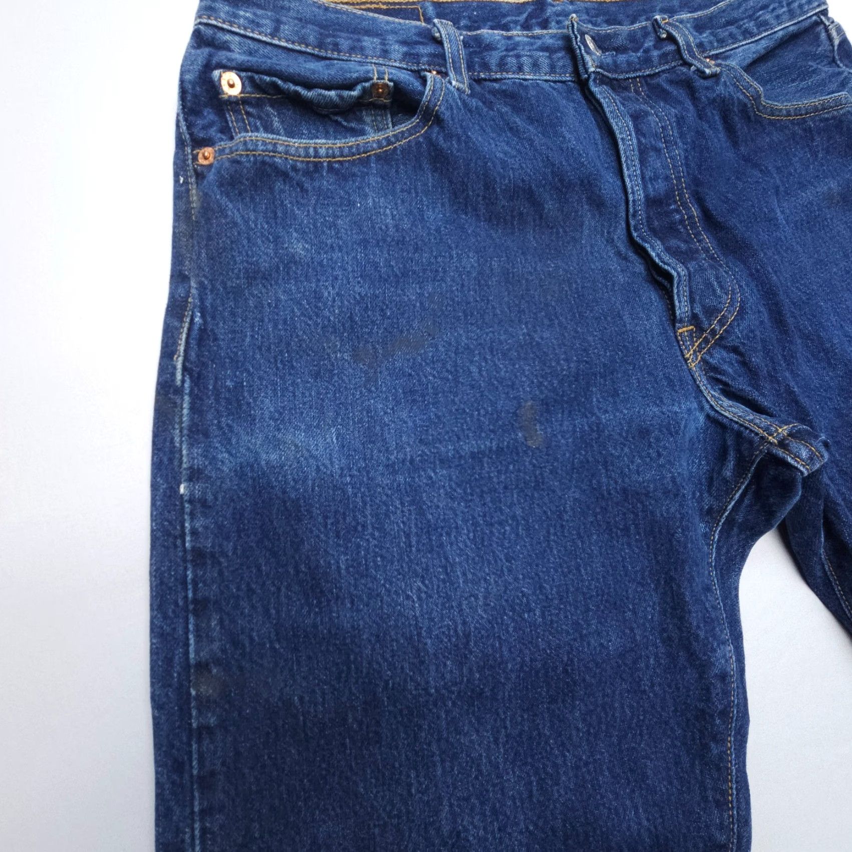 Levi's VINTAGE Levi's 501 Jeans Mens 36 x 34 Dark Blue 90s USA Classic Button Fly 5-Pocket Denim Regular Back Pocket Mens Size US 36 / EU 52 - 4 Thumbnail