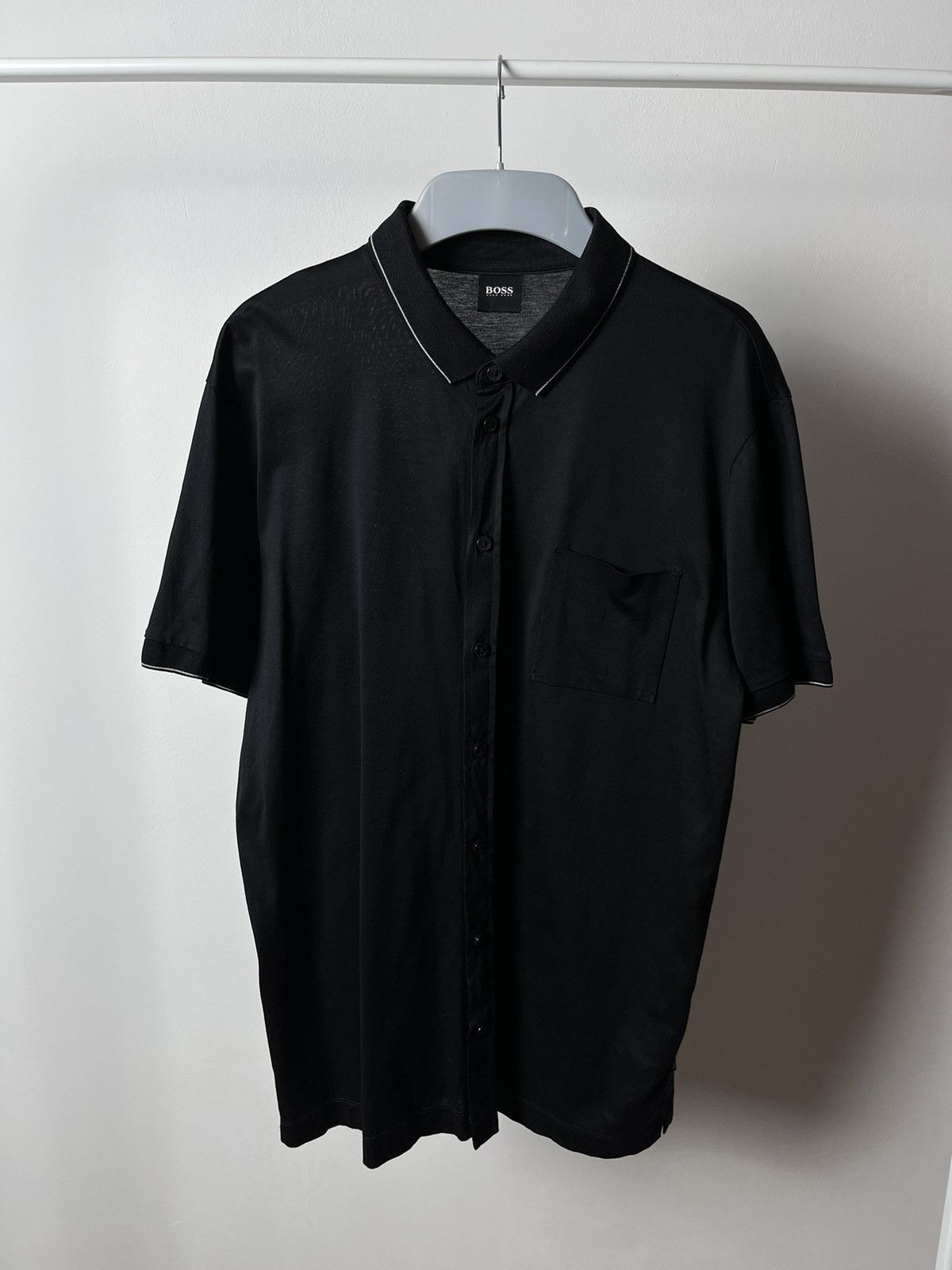 Hugo Boss Hugo Boss Men’s classic Button up Polo T Shirt tee Size US L / EU 52-54 / 3 - 1 Thumbnail