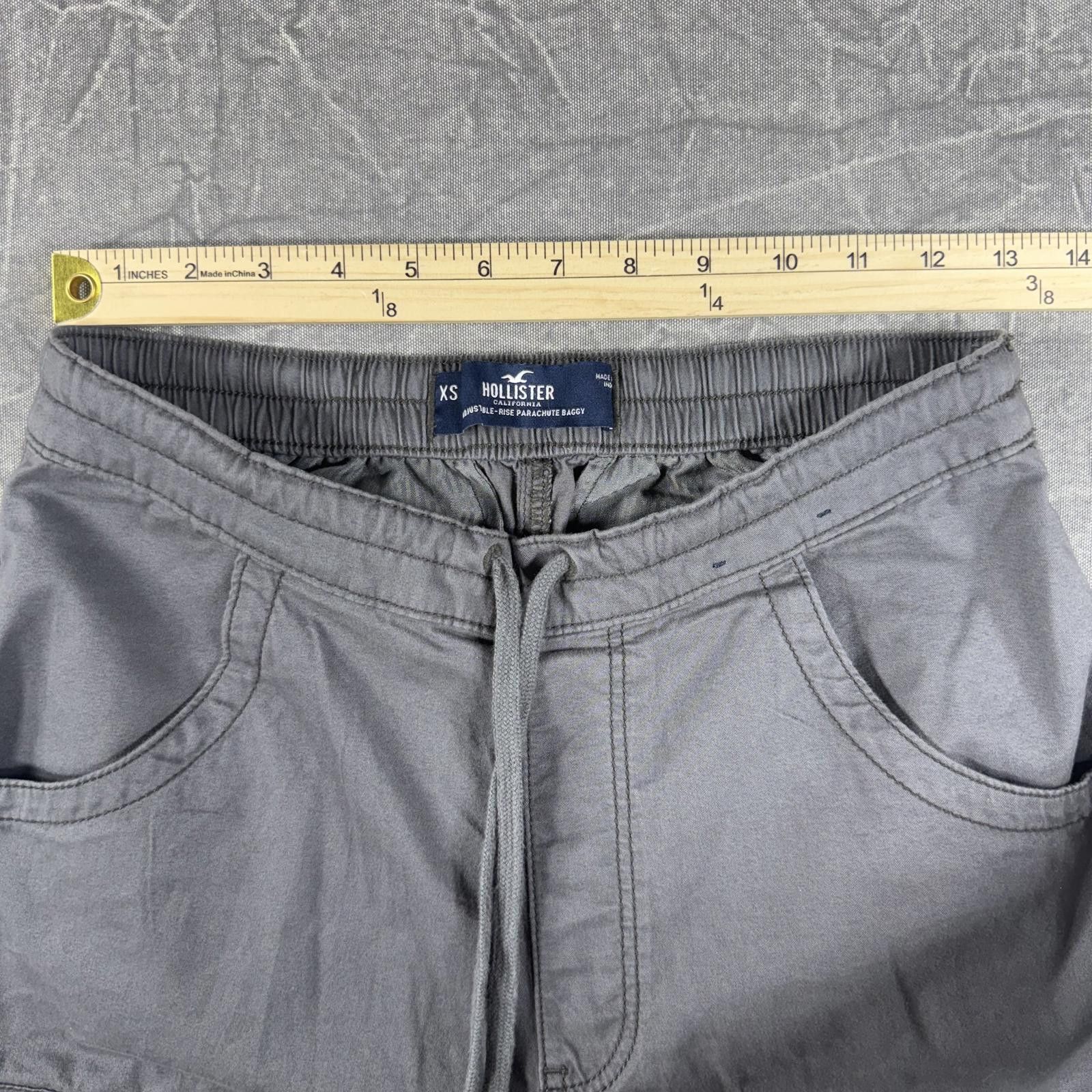 Hollister Hollister Pants Men's XS Gray Relaxed Cargo Jogger Size US 28 / EU 44 - 5 Thumbnail