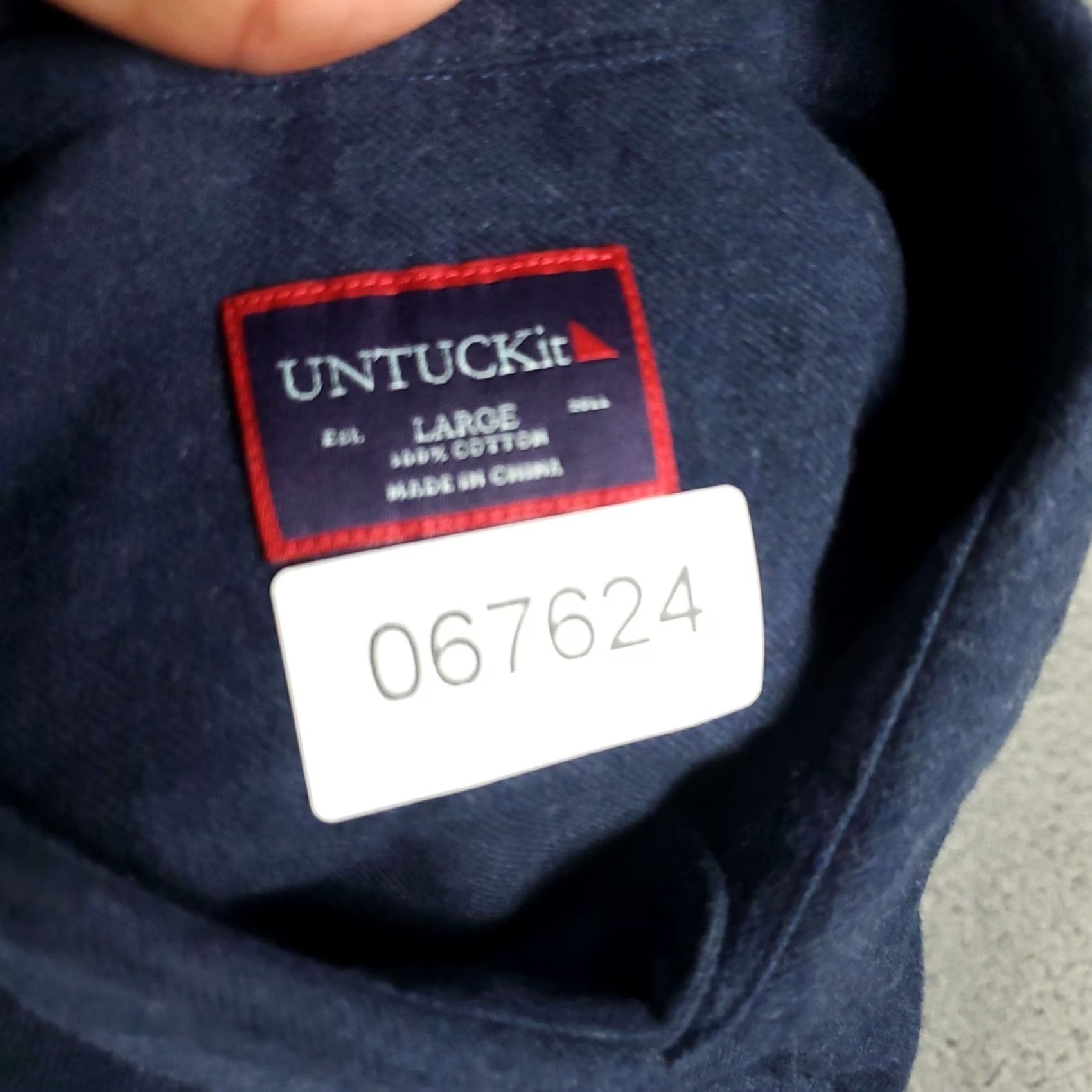 UNTUCKit UNTUCKit Shirt Mens Large Blue Flannel Button Up Long Sleeve Regular Fit Cotton Size US L / EU 52-54 / 3 - 7 Thumbnail