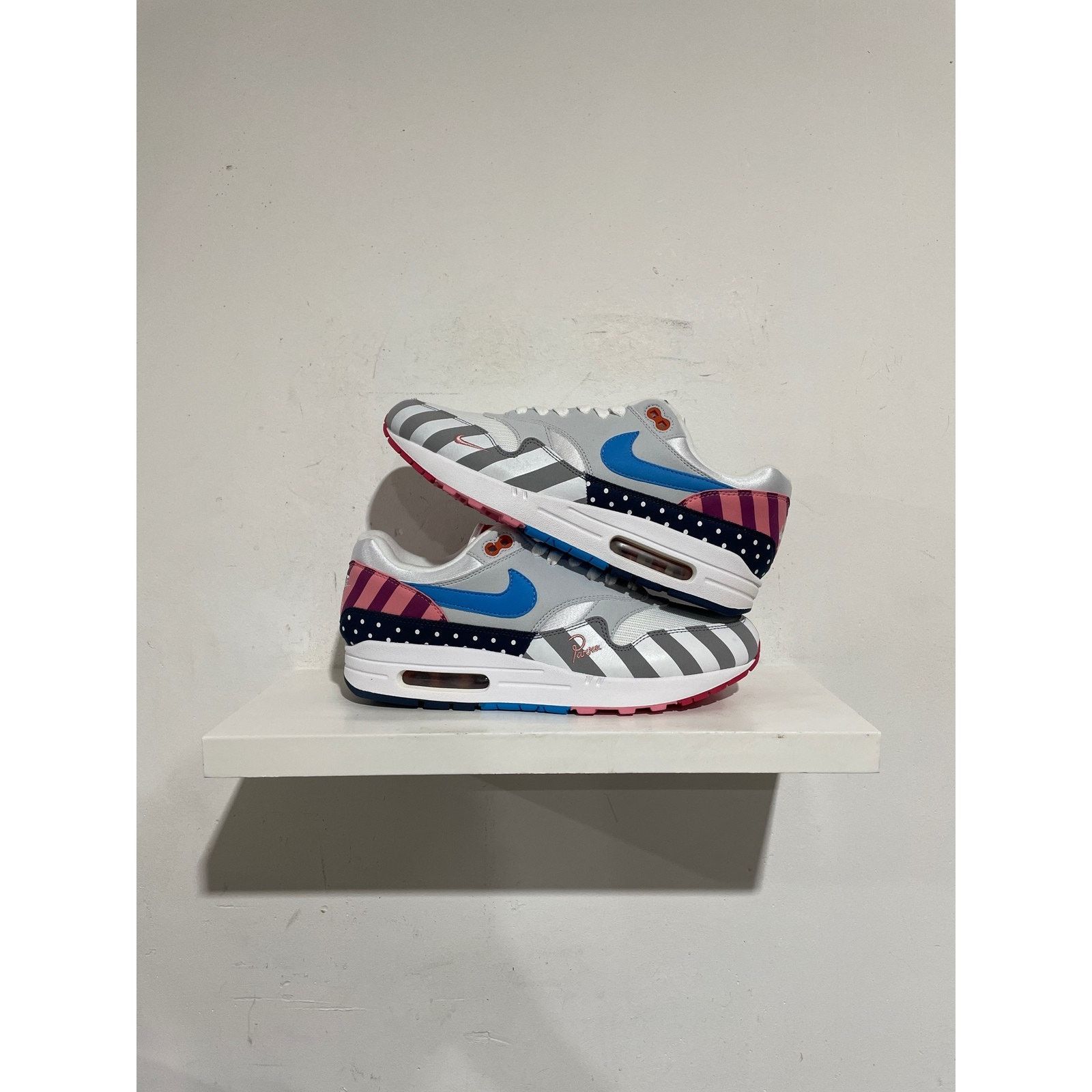 Nike NIKE AIR MAX 1 PARRA 2018 SIZE 9.5 NEW Size US 9.5 / EU 42-43 - 1 Thumbnail