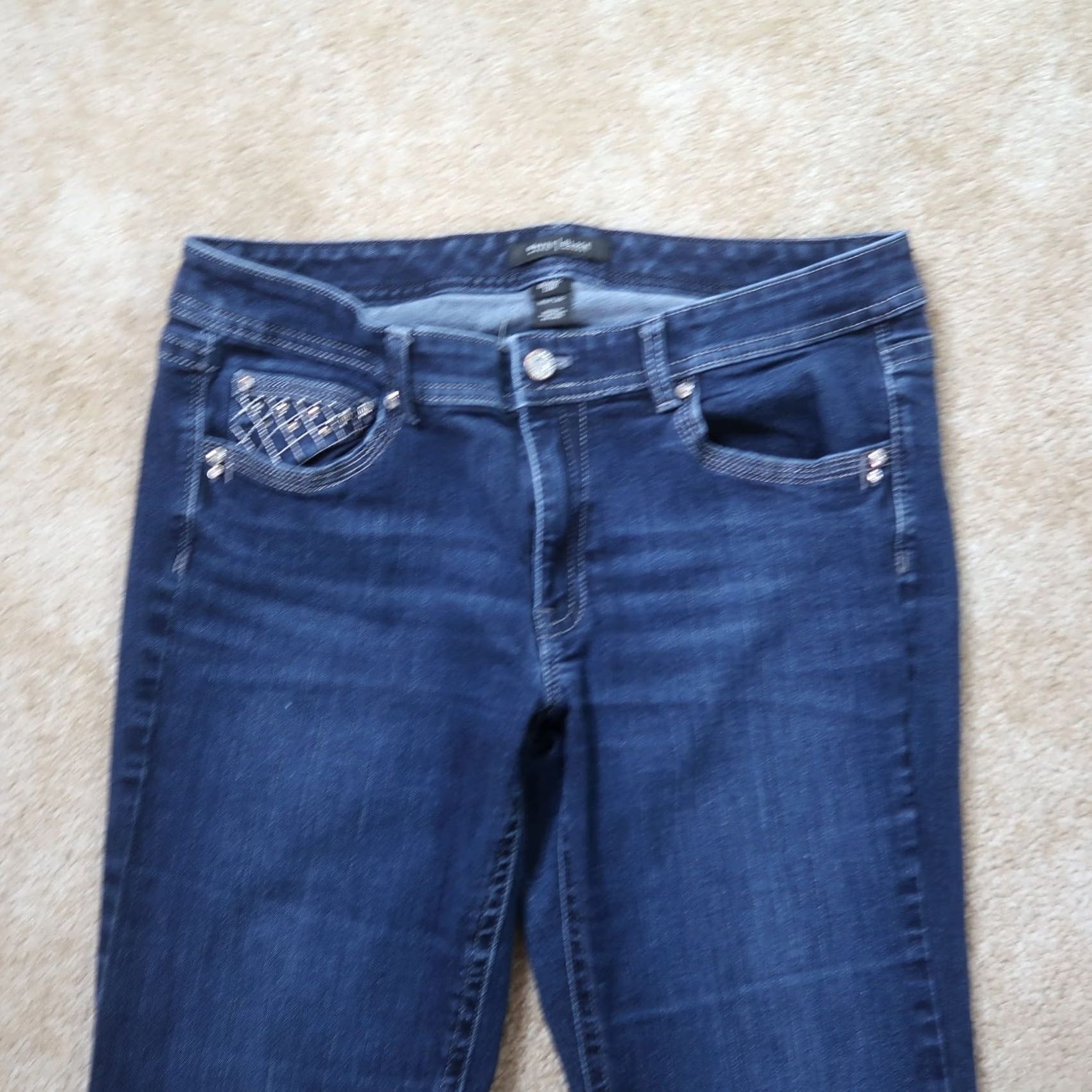 White House Black Market White House Black Market Jeans Womens 12 Blue Denim Bootcut 5-Pocket Classic Mid Rise Dark Wash Size 34" / US 12 / IT 48 - 2 Thumbnail