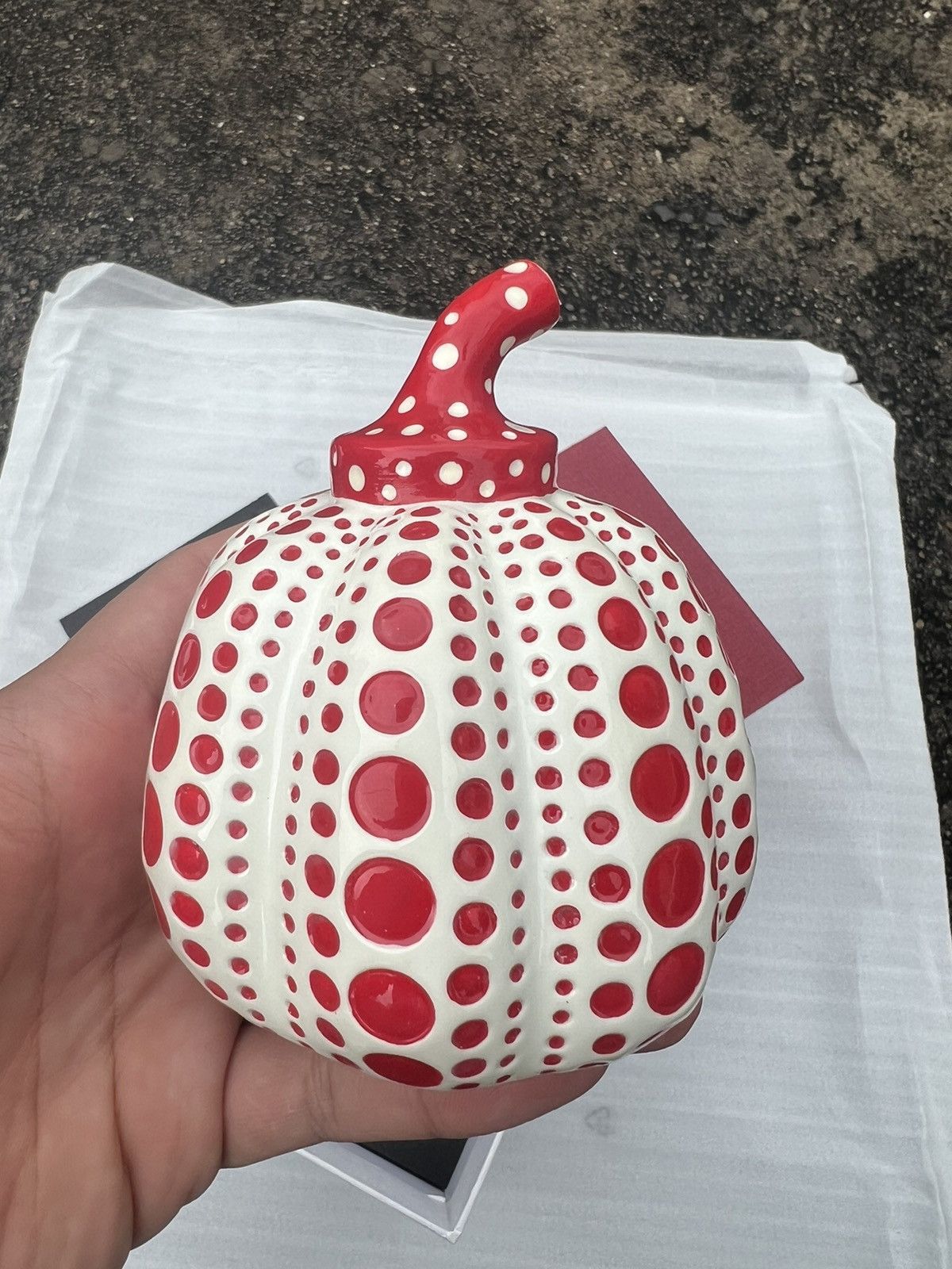 Yayoi Kusama Yayoyi pumpkin sculpture Size ONE SIZE - 4 Thumbnail