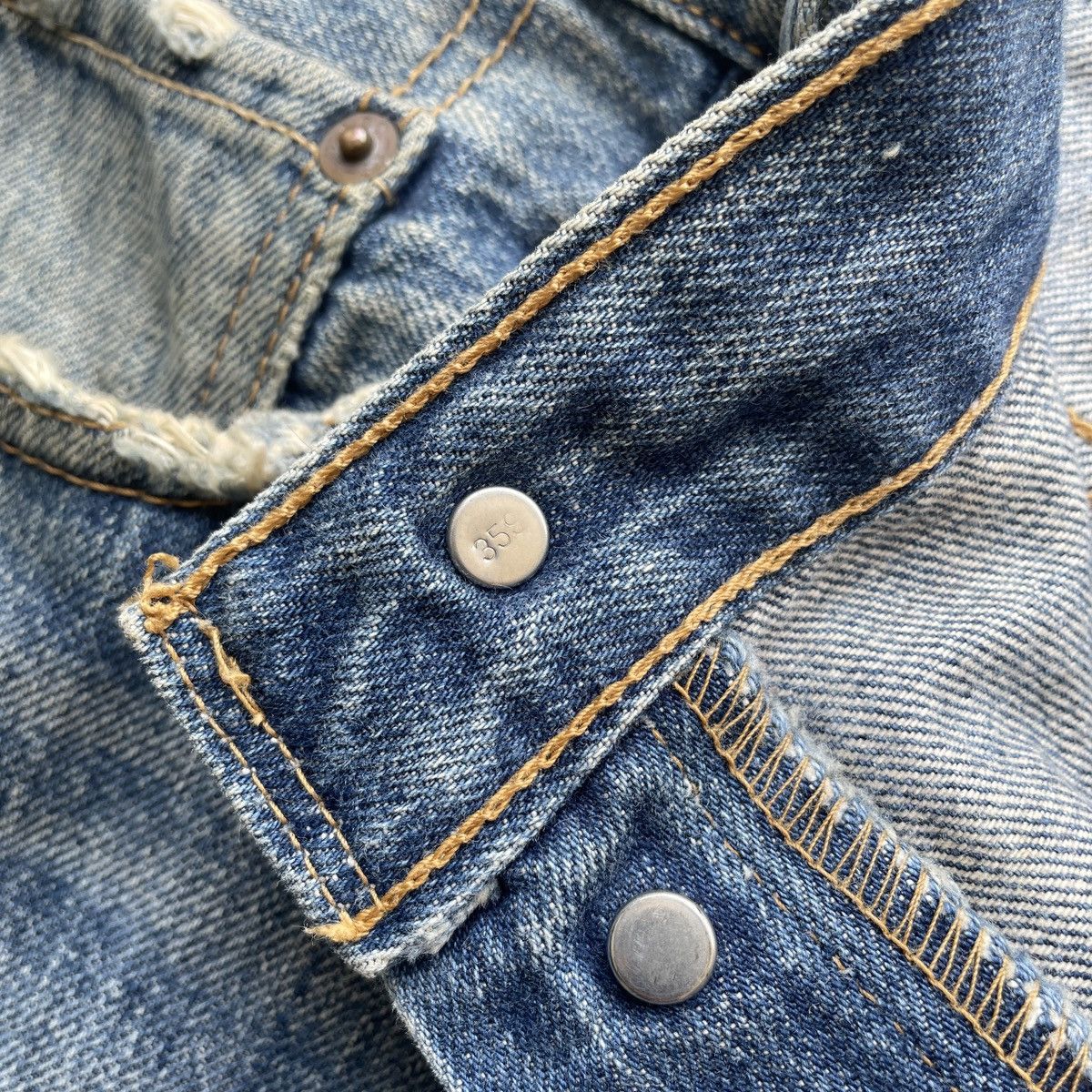 Levi's Vintage Clothing W37 Vintage Levi’s 501 Distressed MudWash Jeans Faded Pants Size US 37 - 5 Thumbnail