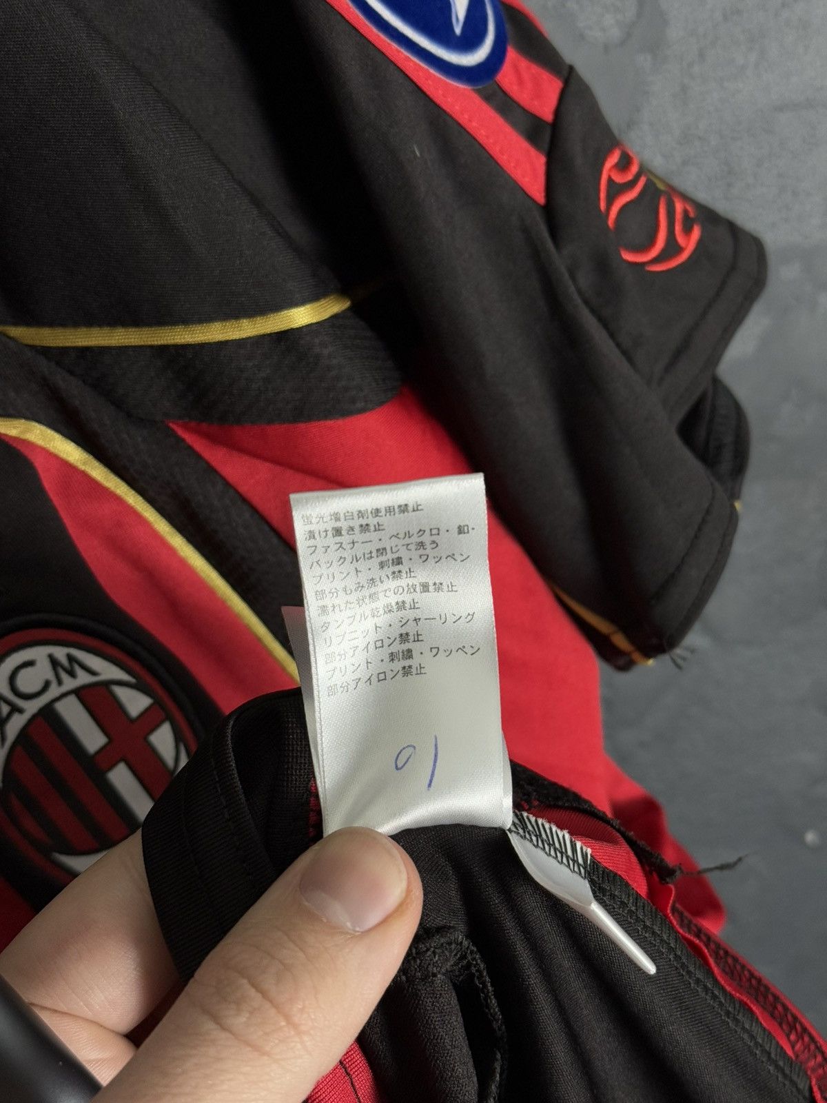 Adidas AC Milan Classic Football Shirt Jersey 2006-07 Home KAKA 22 Size US M / EU 48-50 / 2 - 20 Thumbnail
