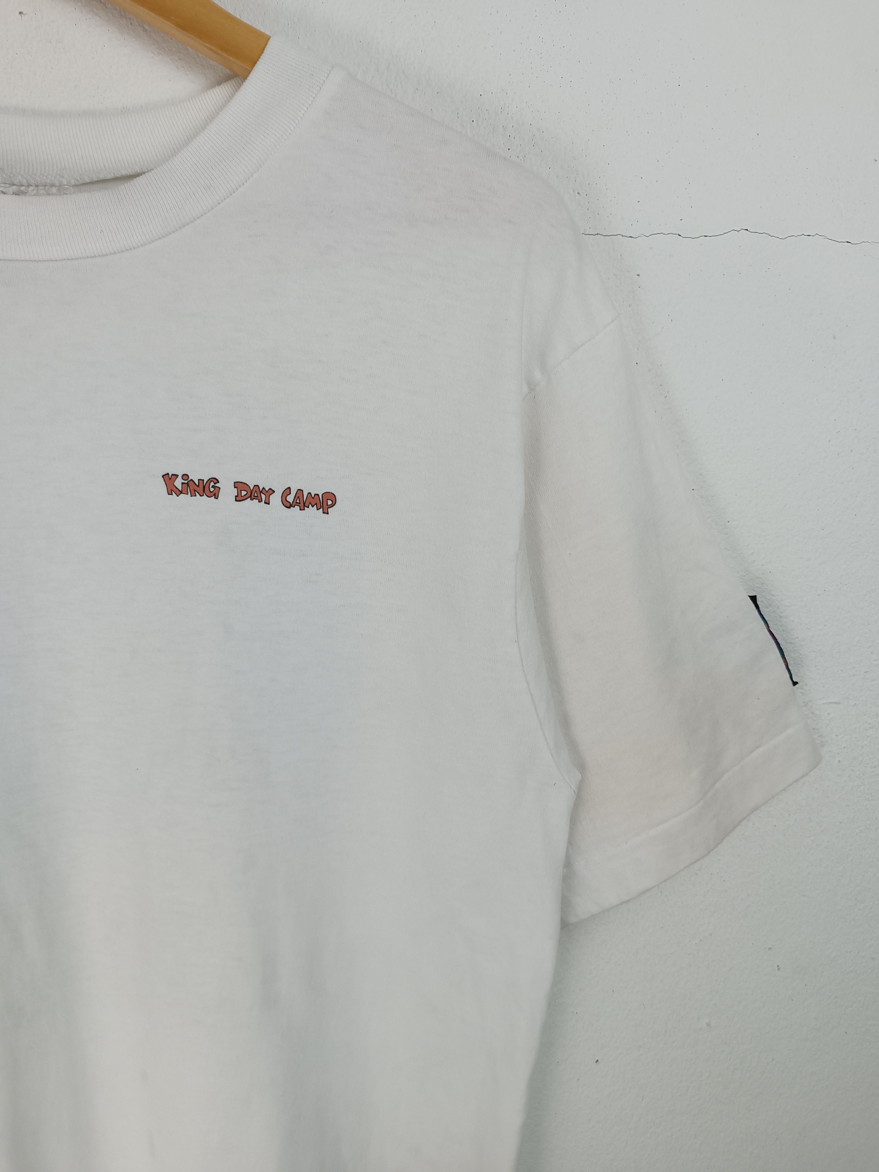 Vintage VINTAGE 90'S KING DAY CAMP SENECA COLLEGE TEE art humor Size US M / EU 48-50 / 2 - 5 Thumbnail