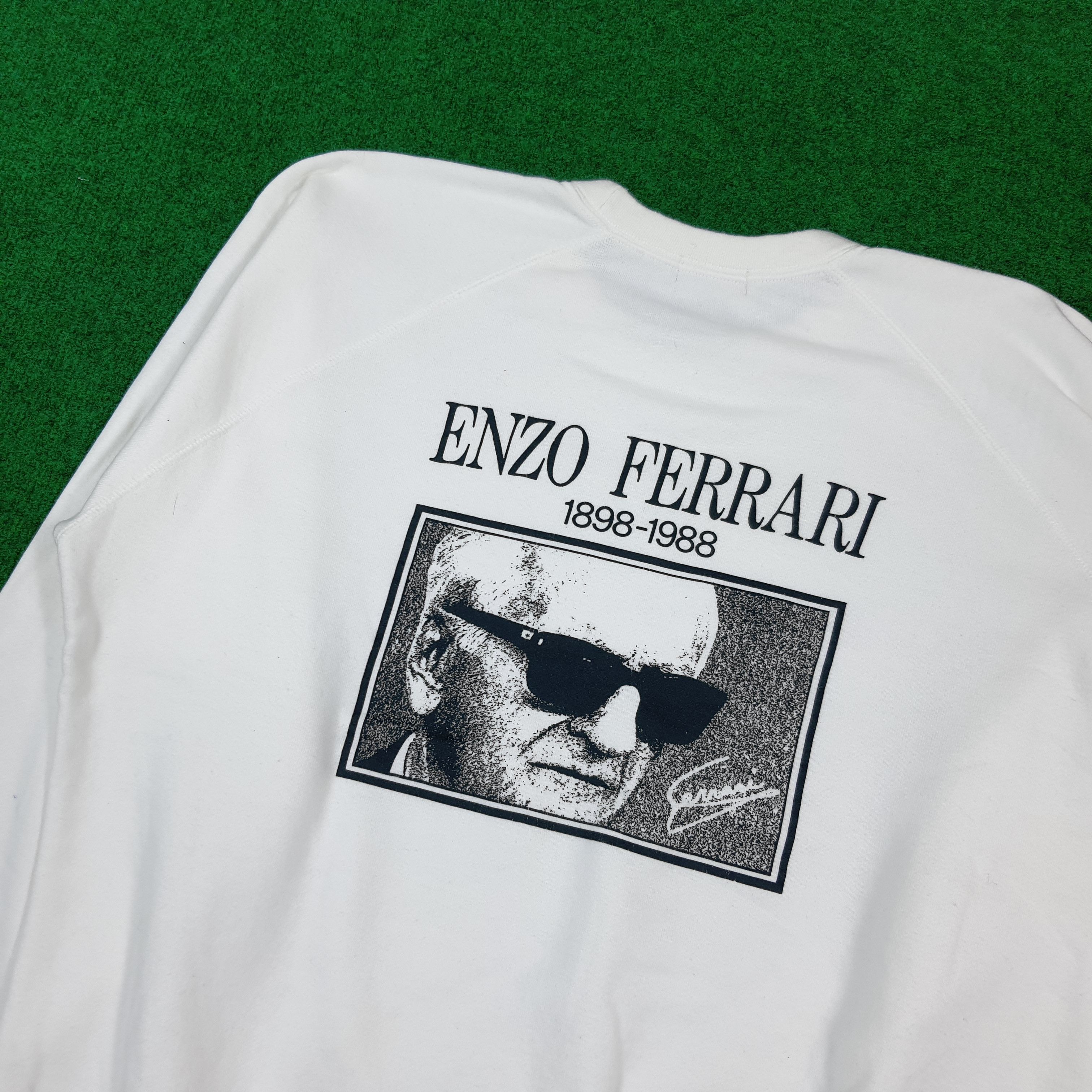 Vintage Vintage Enzo Ferrari 90s Tribute Sweatshirt C292N26 Size US M / EU 48-50 / 2 - 2 Thumbnail