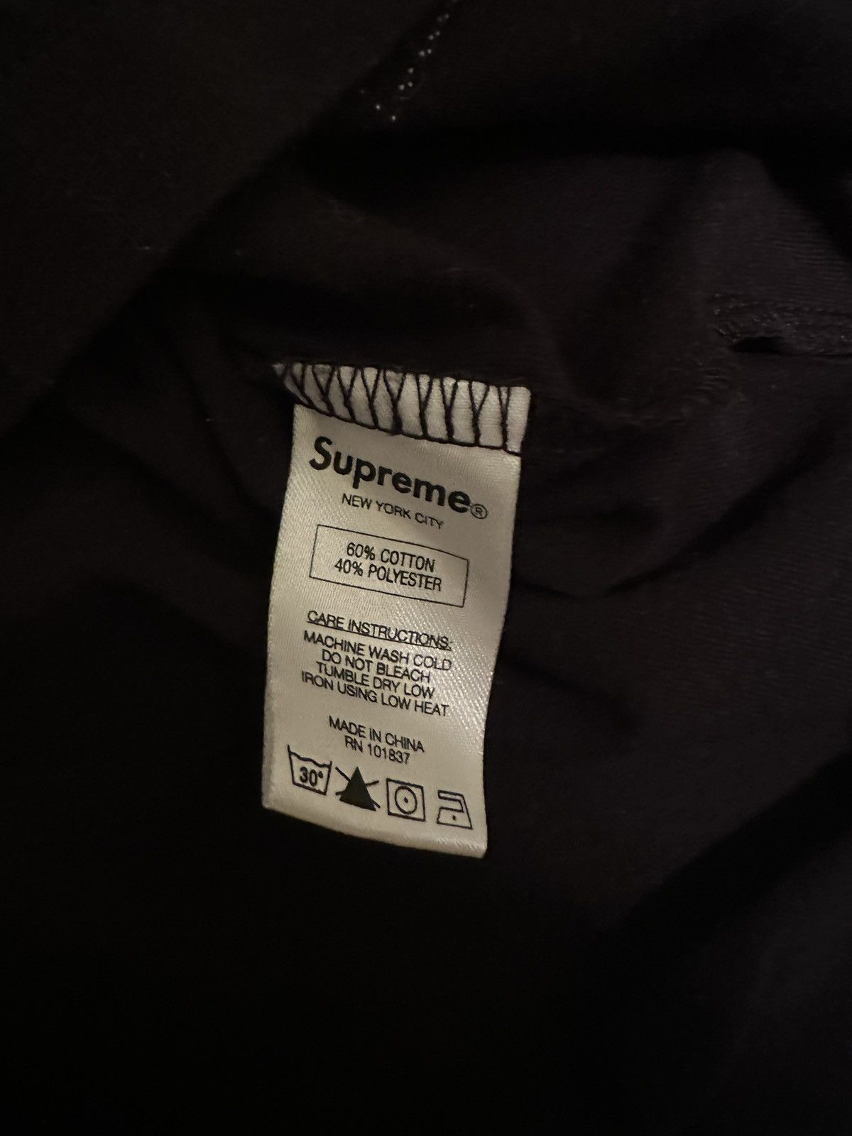 Supreme Supreme S/S17 Vampirella T-Shirt Size US L / EU 52-54 / 3 - 6 Thumbnail