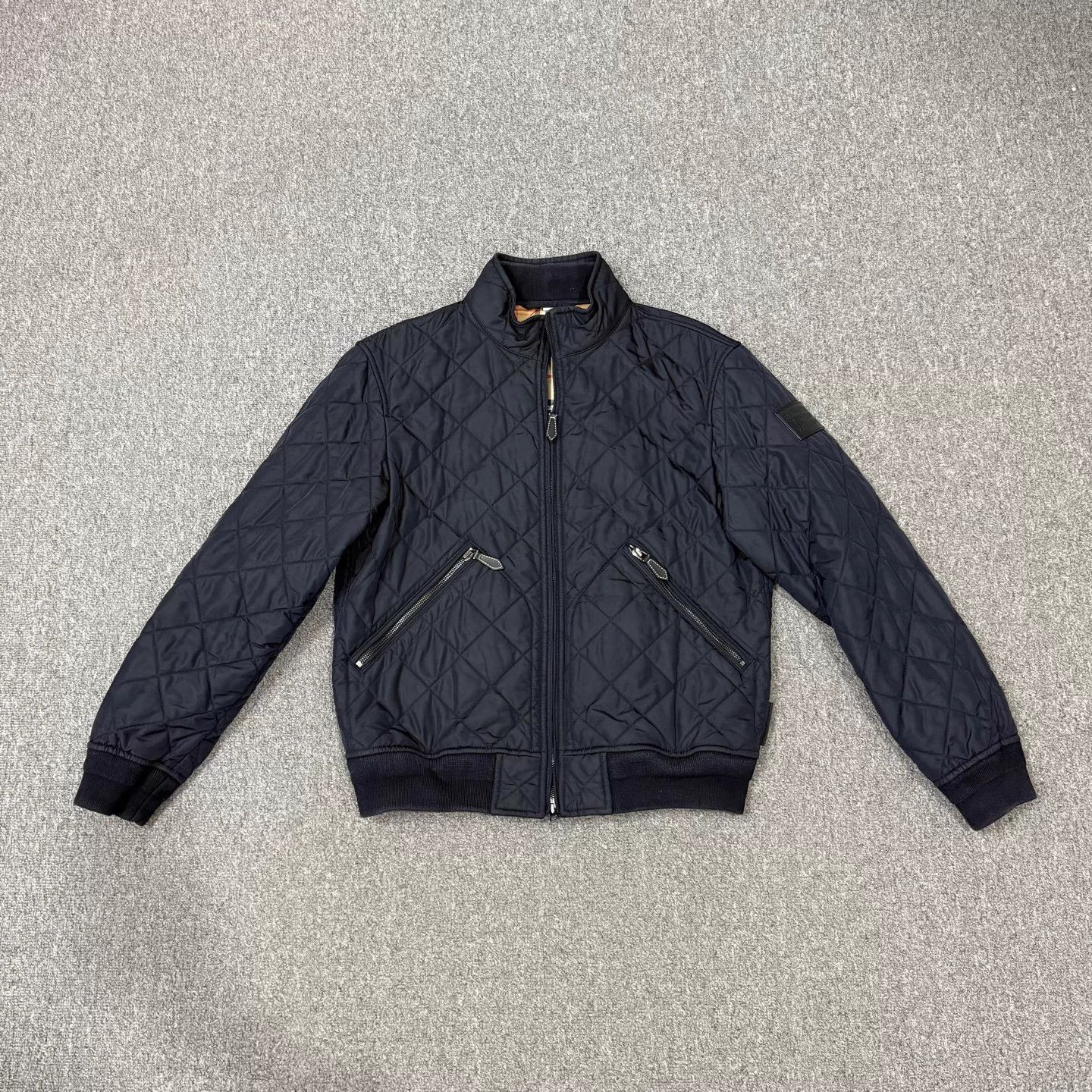 Burberry Burberry navy panelled stand collar jacket 48 Size US M / EU 48-50 / 2 - 1 Thumbnail