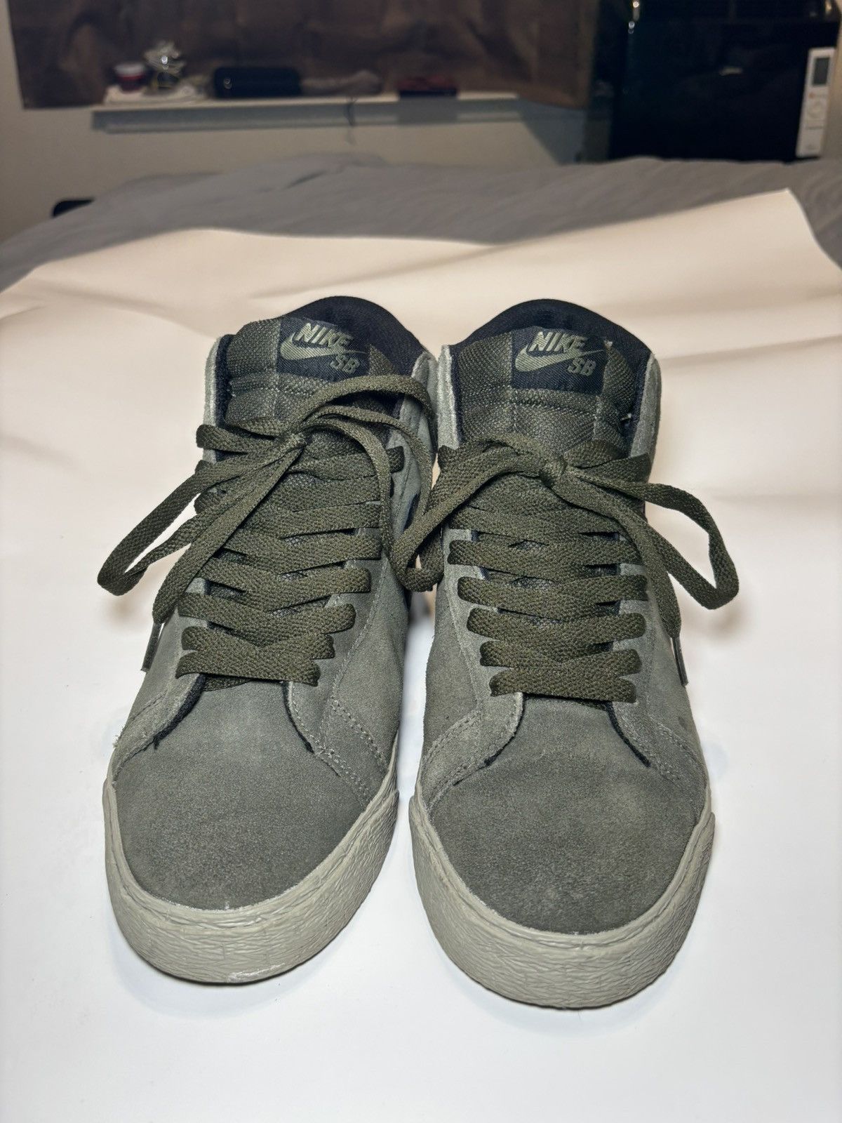 Nike SB Nike SB blazers 2008 VINTAGE Size US 8.5 / EU 41-42 - 2 Thumbnail