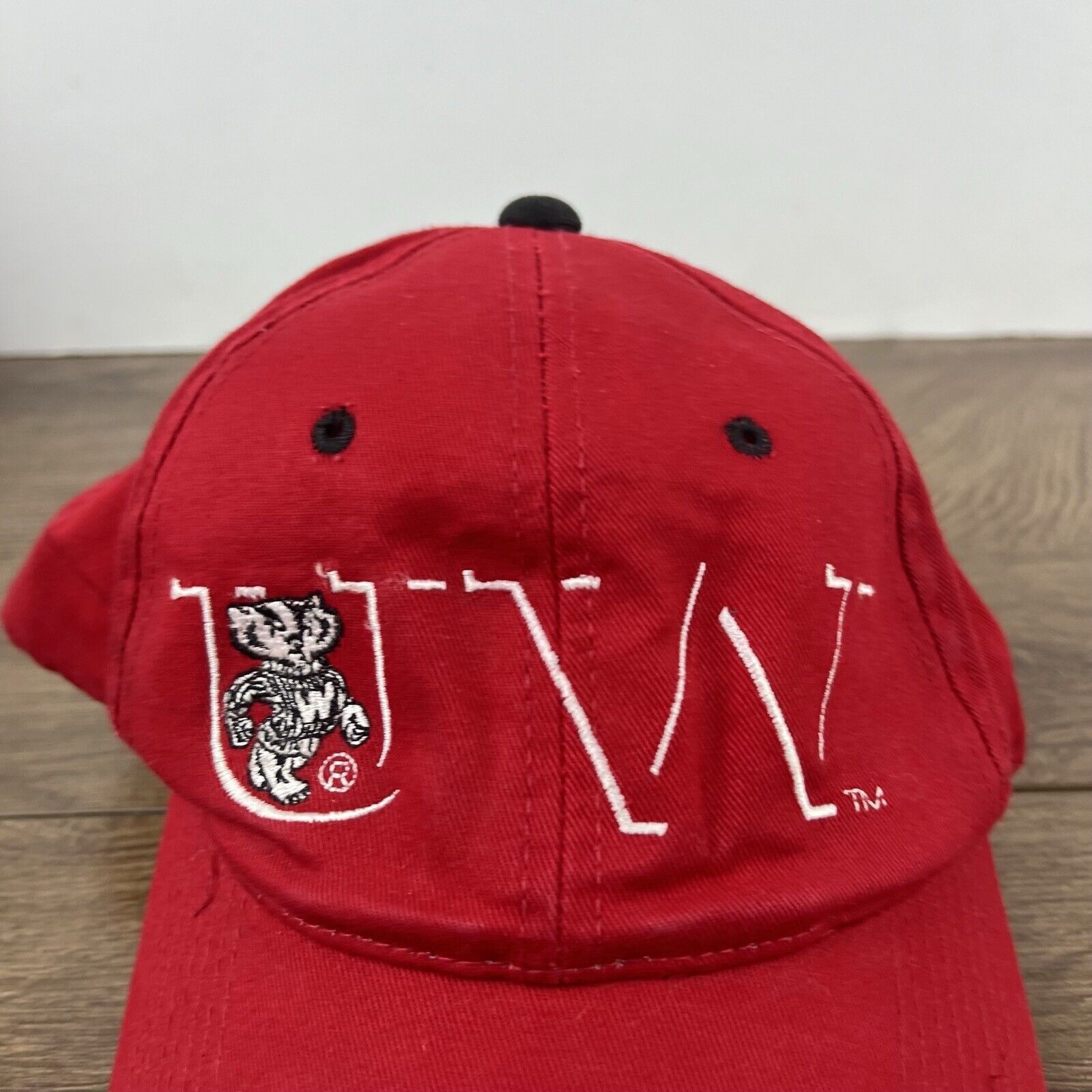 Other Wisconsin Badgers NCAA Hat Badgers Red Cap Adjustable Red Ad Size ONE SIZE - 6 Thumbnail