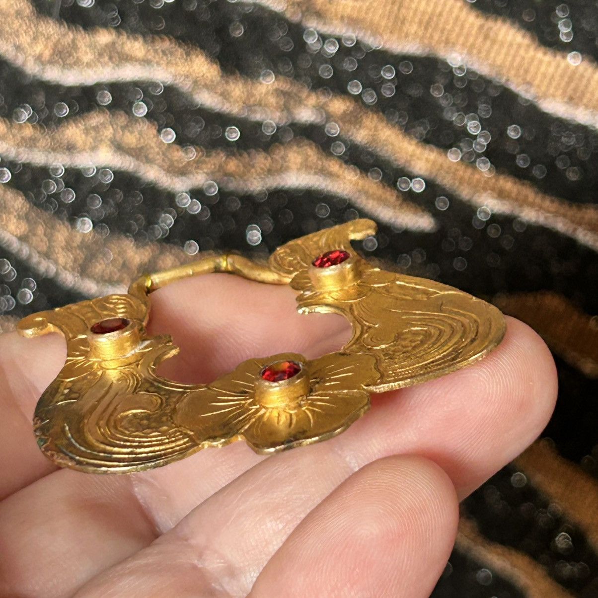 Vintage Handcrafted salvaged antique belt buckle pendant necklace Size ONE SIZE - 6 Thumbnail