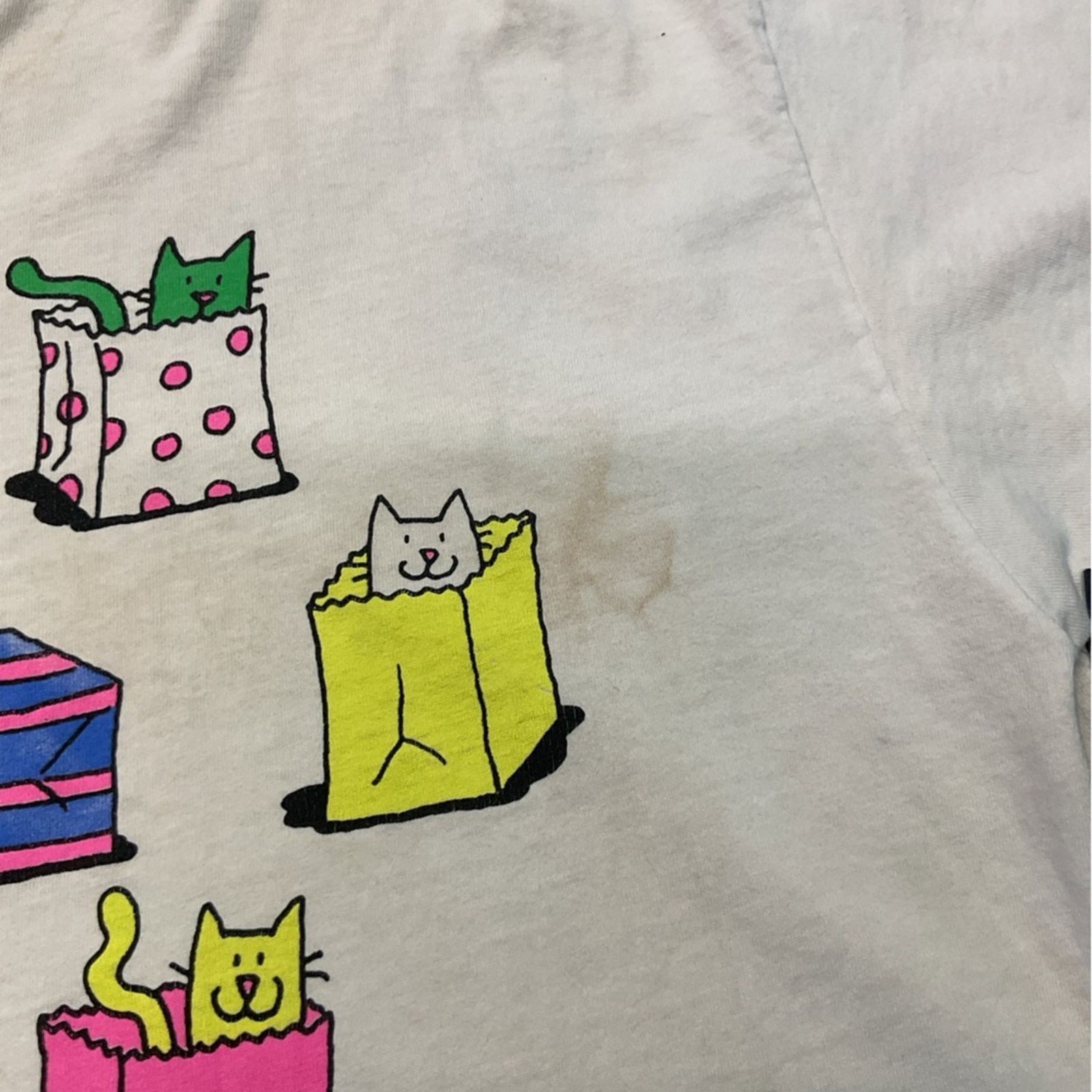 Vintage Vintage 90’s Cats Graphic Beige T-Shirt Size US XL / EU 56 / 4 - 5 Thumbnail