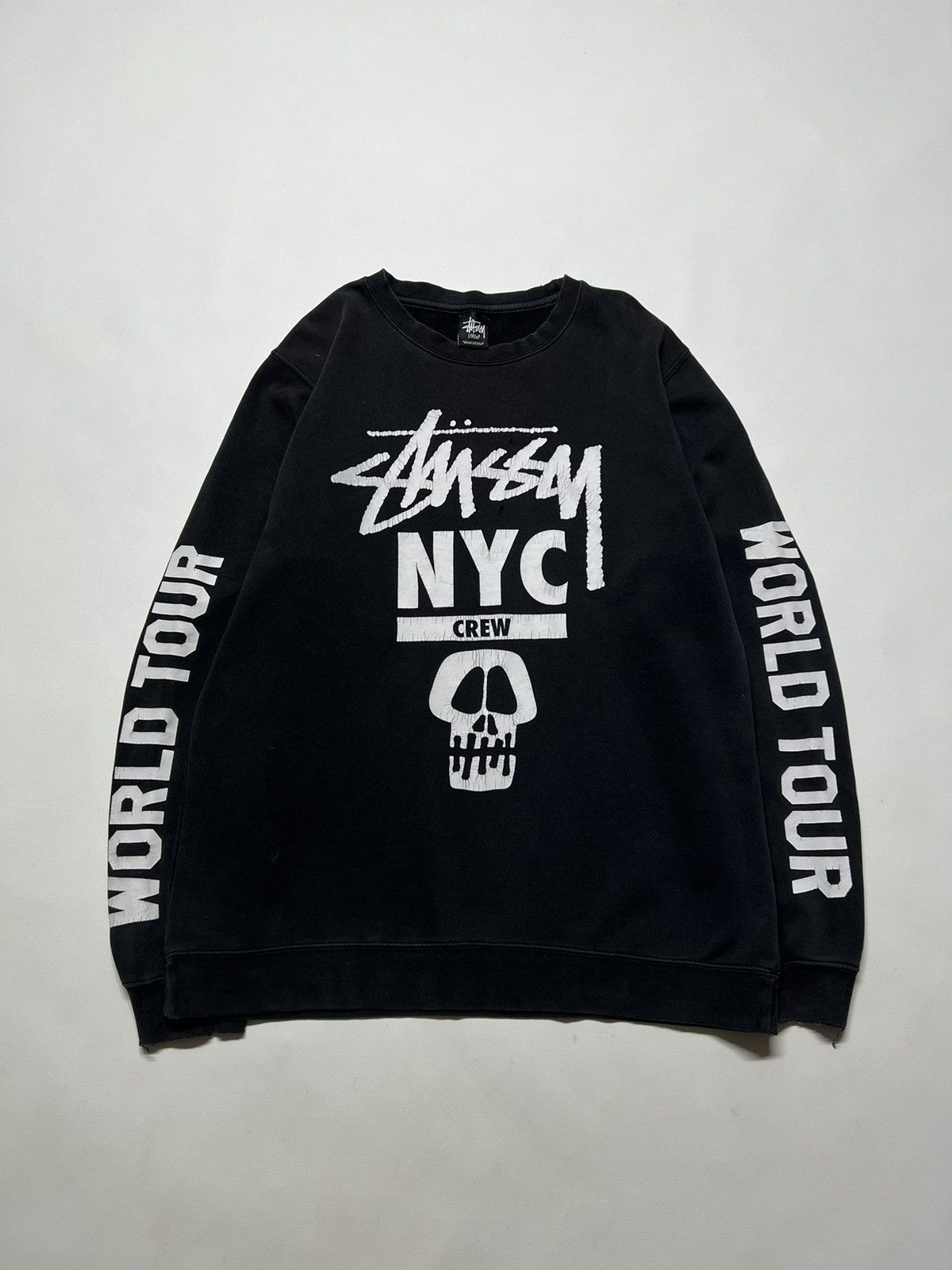 Stussy × Vintage Vintage Y2k Stussy Skull☠️ Thrashed World Tour Sweatshirt 00s Size US L / EU 52-54 / 3 - 3 Thumbnail