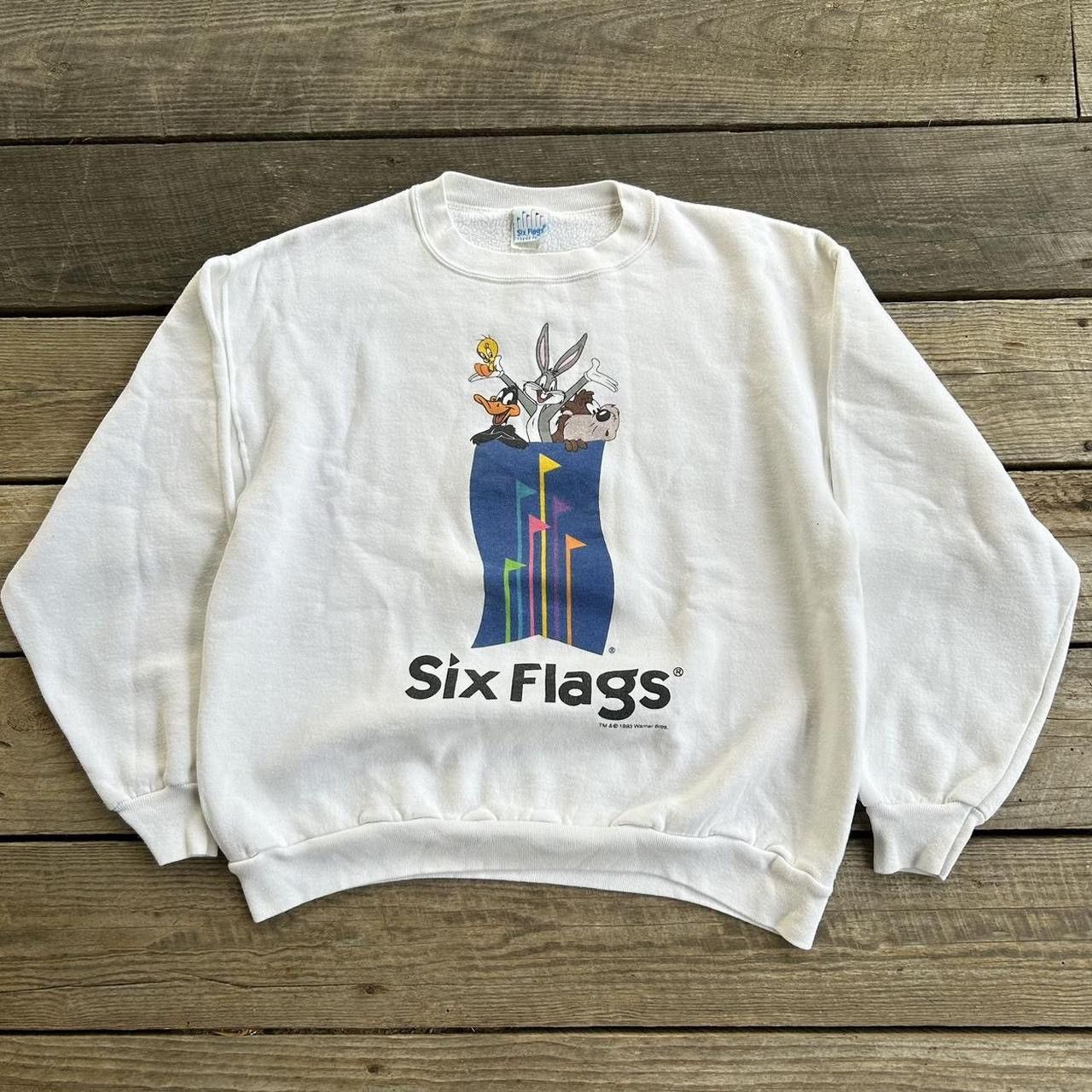 Vintage Crazy Vintage 90s Looney Tunes Six Flags Crewneck Sweatshirt Size US L / EU 52-54 / 3 - 1 Thumbnail