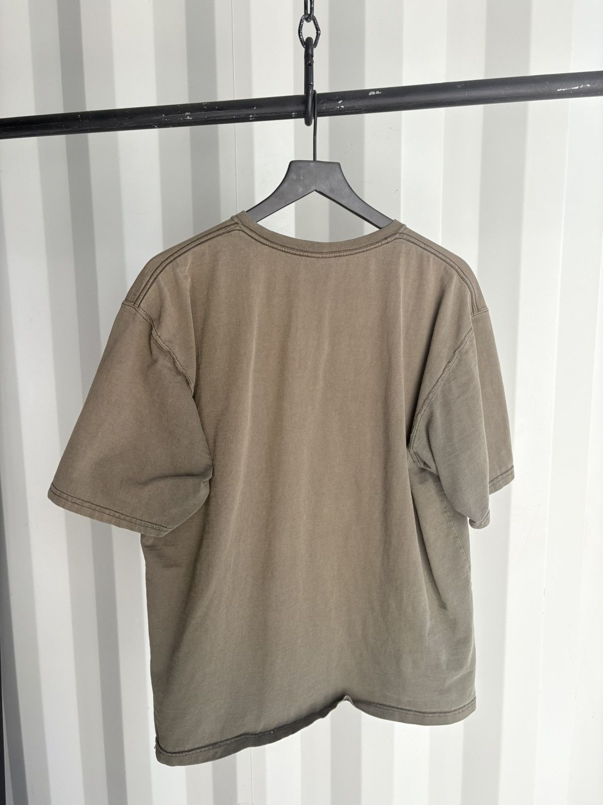 Vintage Vintage Blank Shirt Thrashed Faded Distressed GRUNGE Band Size US XL / EU 56 / 4 - 4 Thumbnail