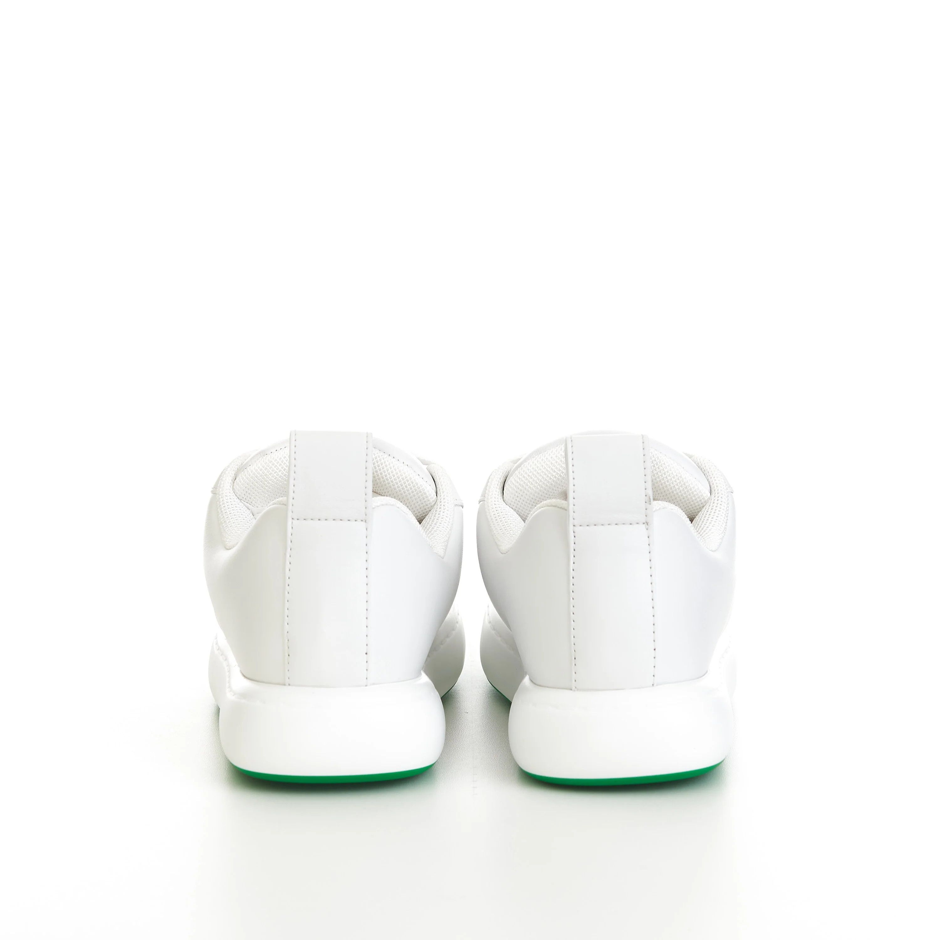 Bottega Veneta o1bcso1str0924 Pillow Sneakers in White Size US 6 / EU 39 - 7 Thumbnail