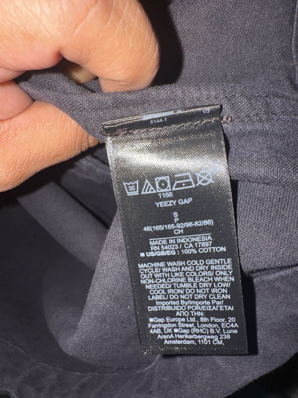 Balenciaga × Gap × Yeezy YEEZY X GAP SATEEN ANORAK PULLOVER Size US S / EU 44-46 / 1 - 6 Thumbnail