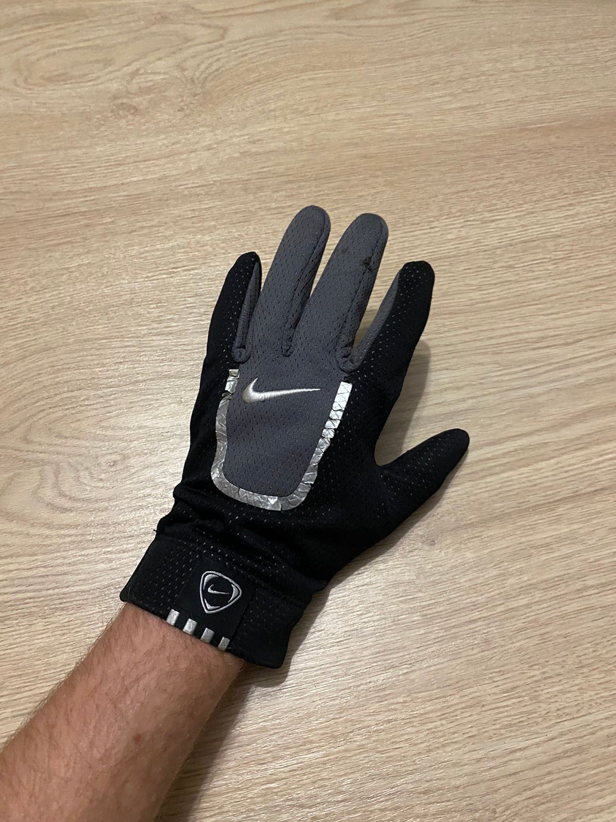 Pre-owned Nike X Vintage 00's Nike H2o Resistant Lab Sport Gloves In Black