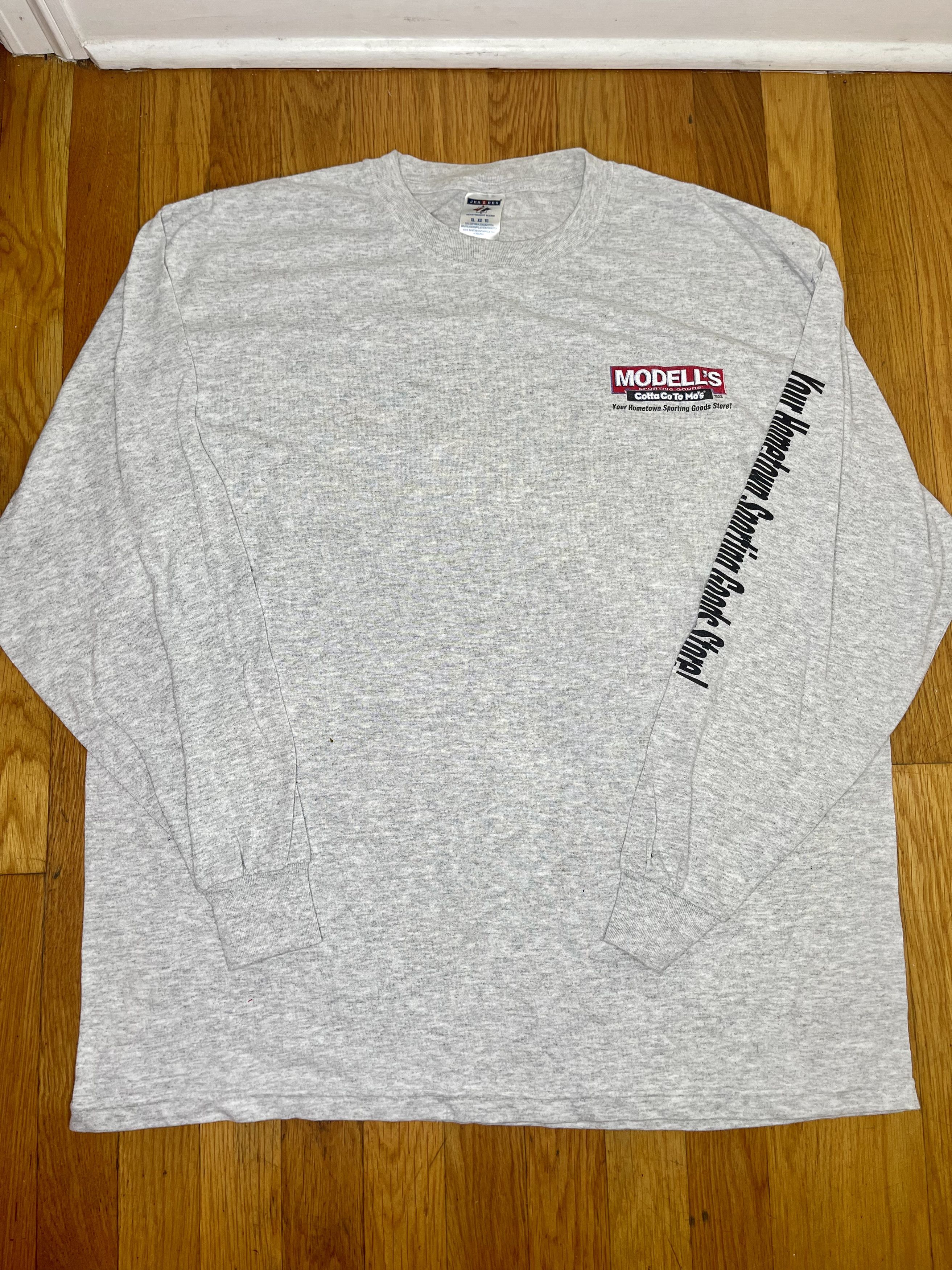 Vintage Modell's Sporting Goods Vintage Work Uniform Long Sleeve Size US XL / EU 56 / 4 - 1 Thumbnail