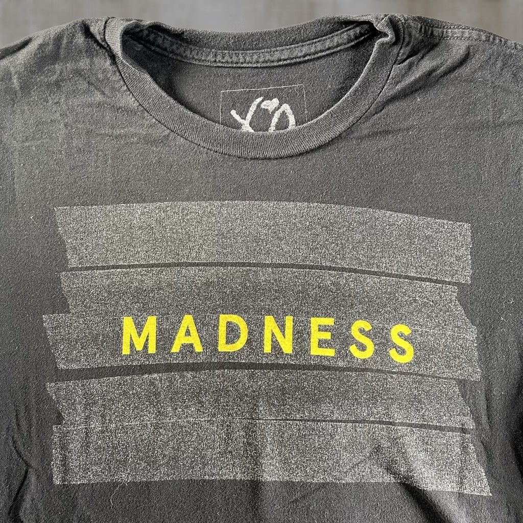 Vintage Nike Shirt Men’s Small Beauty Behind The Madness XO tour Shirt Size US S / EU 44-46 / 1 - 1 Thumbnail
