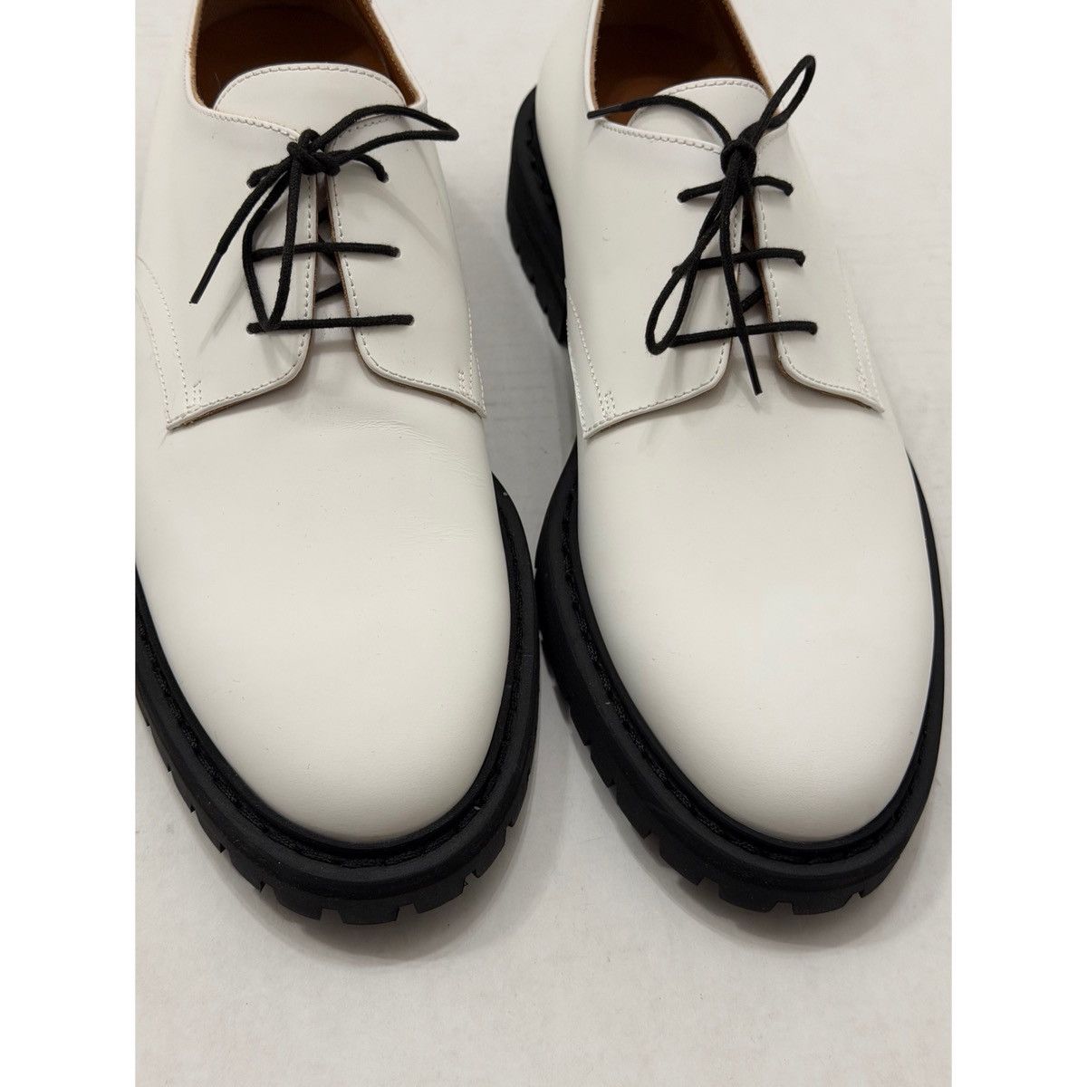 Common Projects COMMON PROJECTS WHITE OFFICER DERBY SHOES Size US 9 / EU 42 - 12 Thumbnail