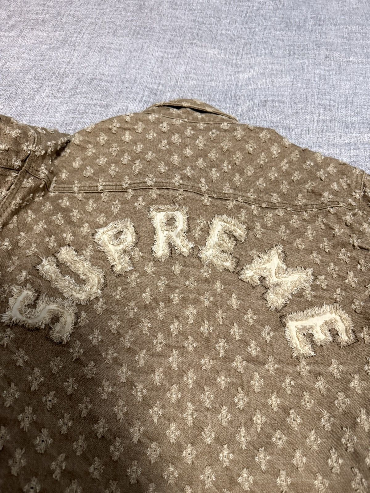 Supreme Supreme hole punch denim Trucker Jacket Size US L / EU 52-54 / 3 - 4 Thumbnail