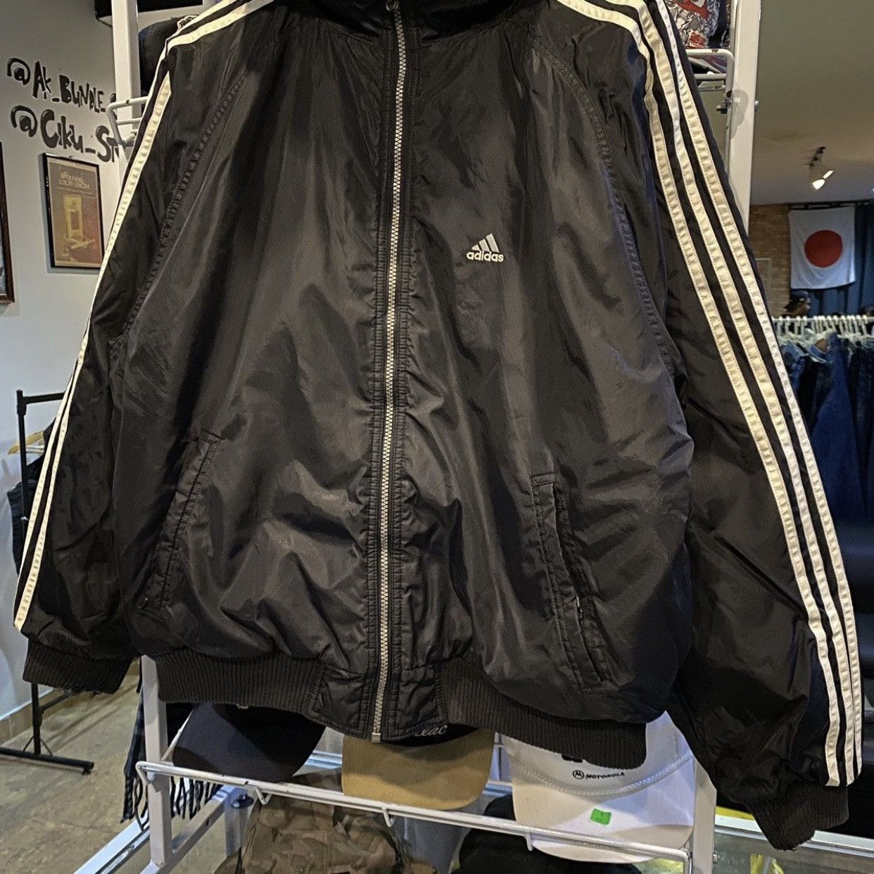 Adidas Vintage Adidas Reversible hoodie jackets Size US M / EU 48-50 / 2 - 6 Thumbnail
