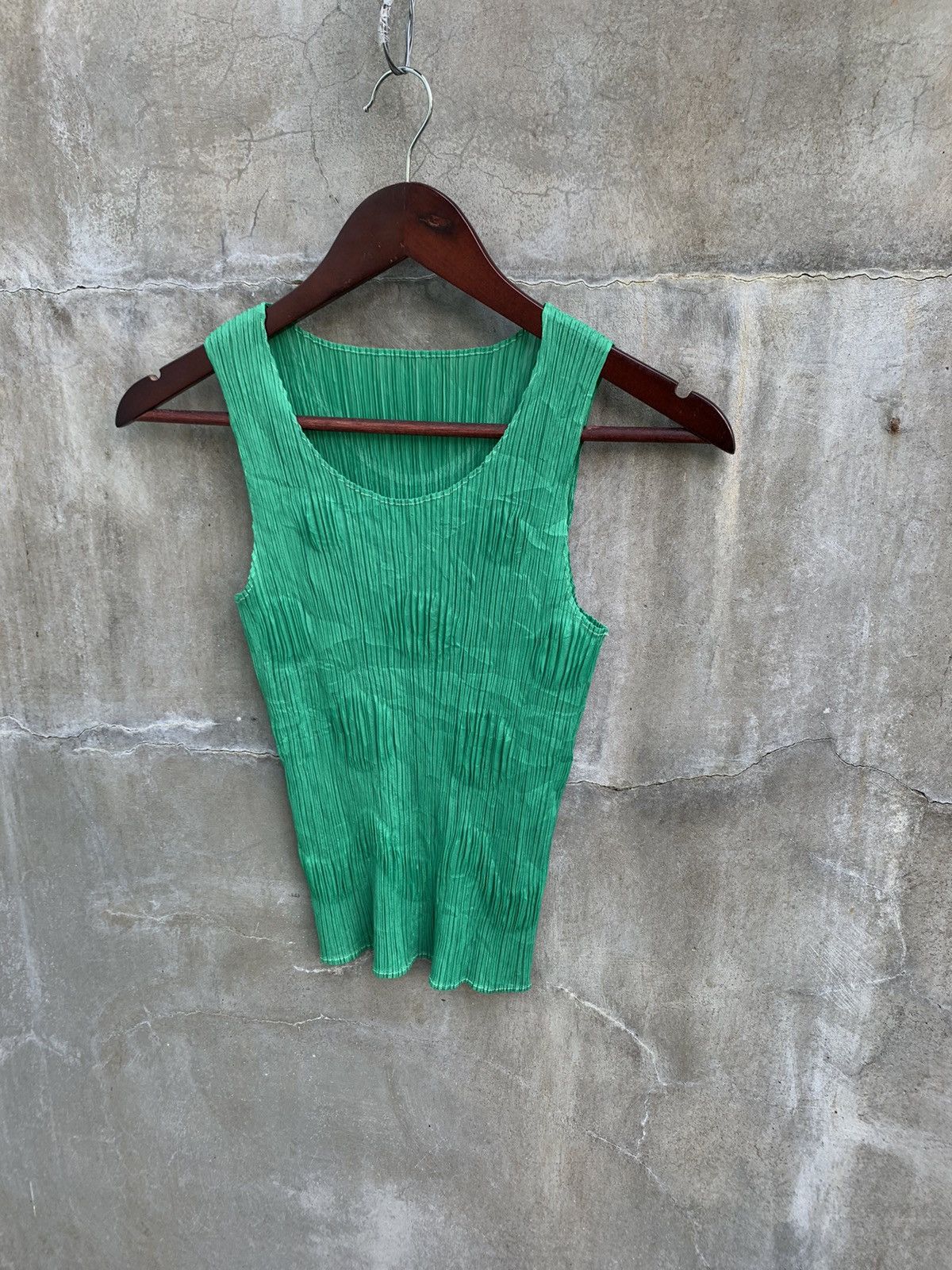 Pleats Please Issey Miyake Polkadot Pattern Sleeveless Top Size L / US 10 / IT 46 - 4 Thumbnail