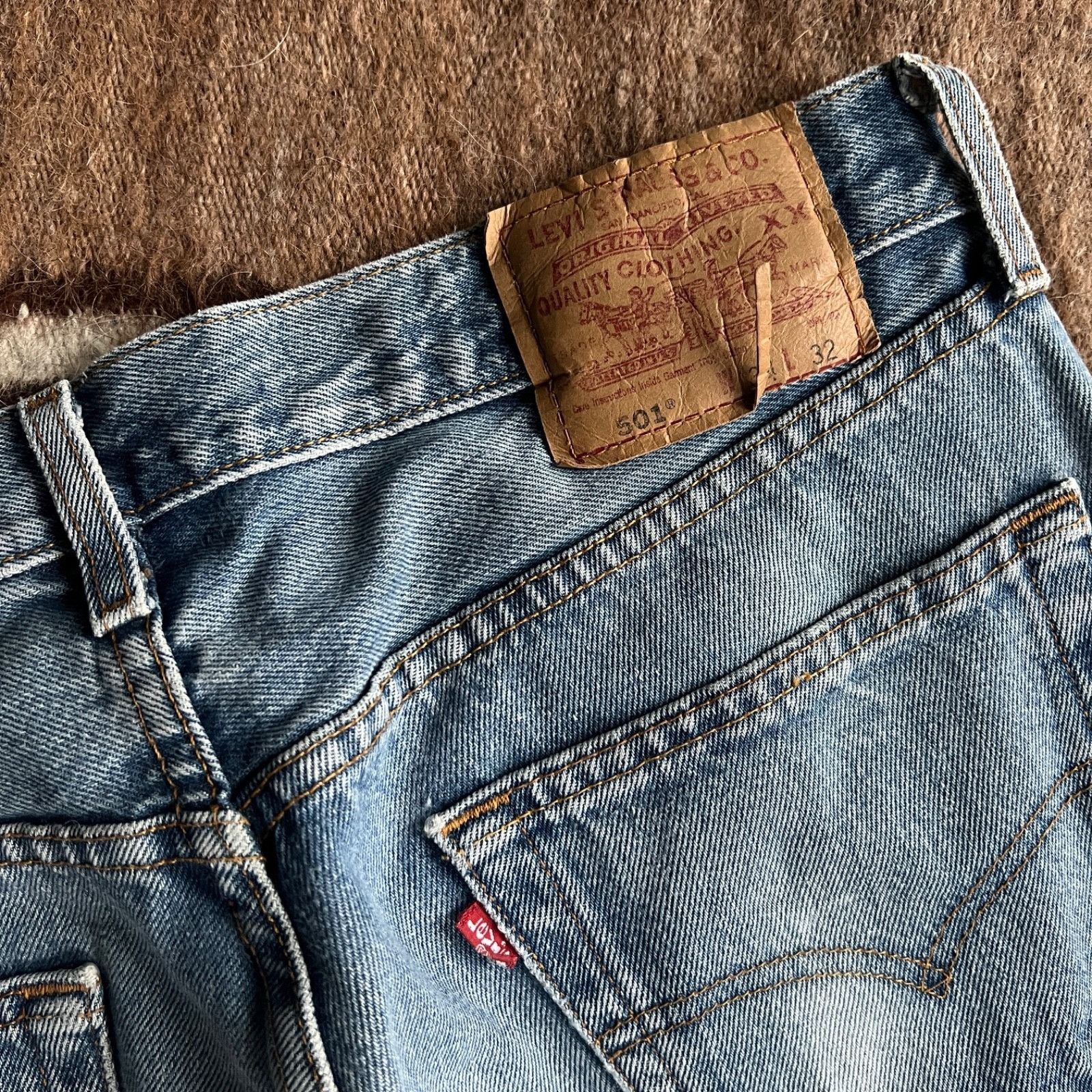 Levi's Levi's 501 Vintage Light Blue Denim Jeans 9830AC Size US 33 - 3 Thumbnail