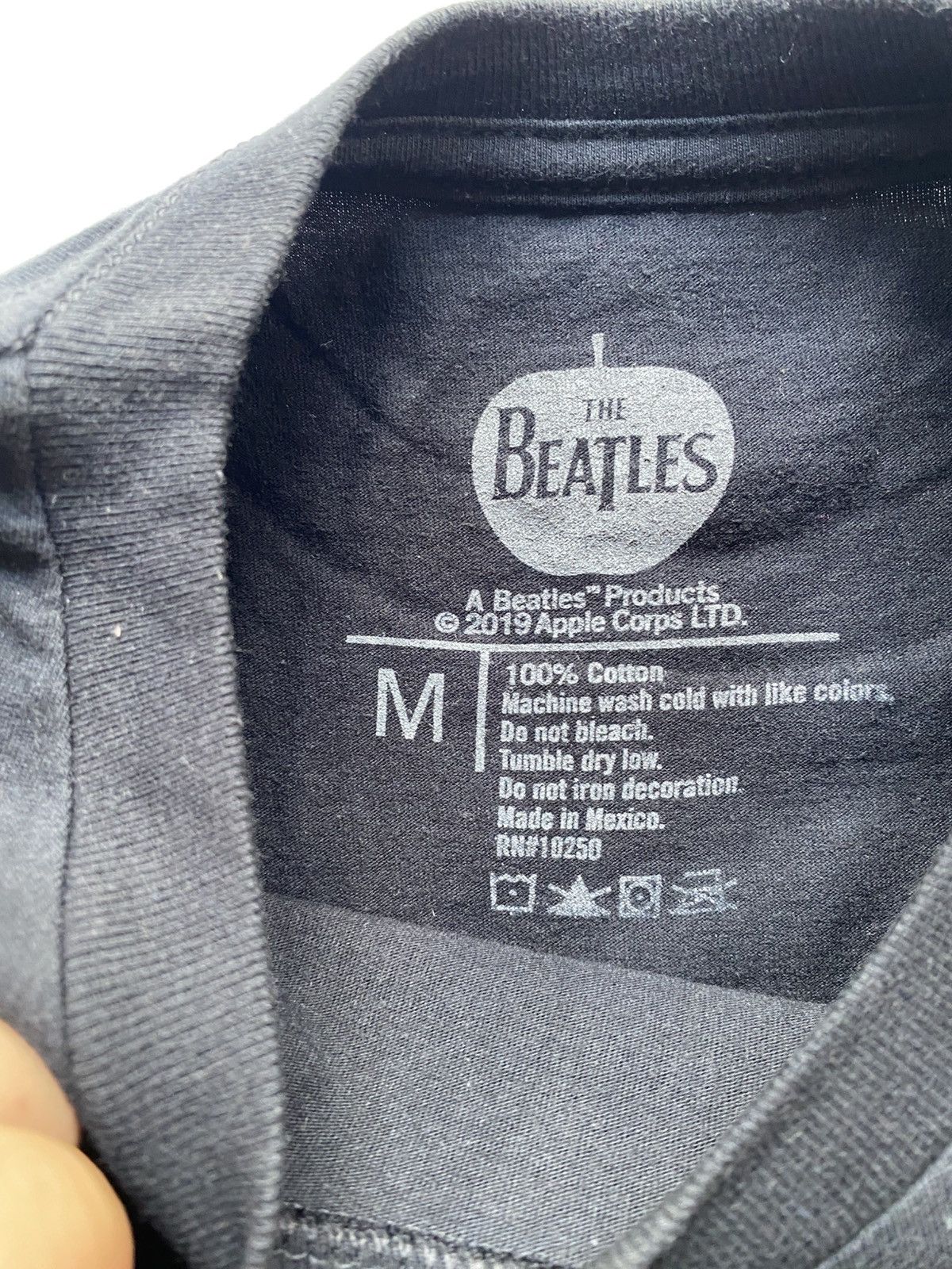 Band Tees THE BEATLES Size US M / EU 48-50 / 2 - 3 Thumbnail