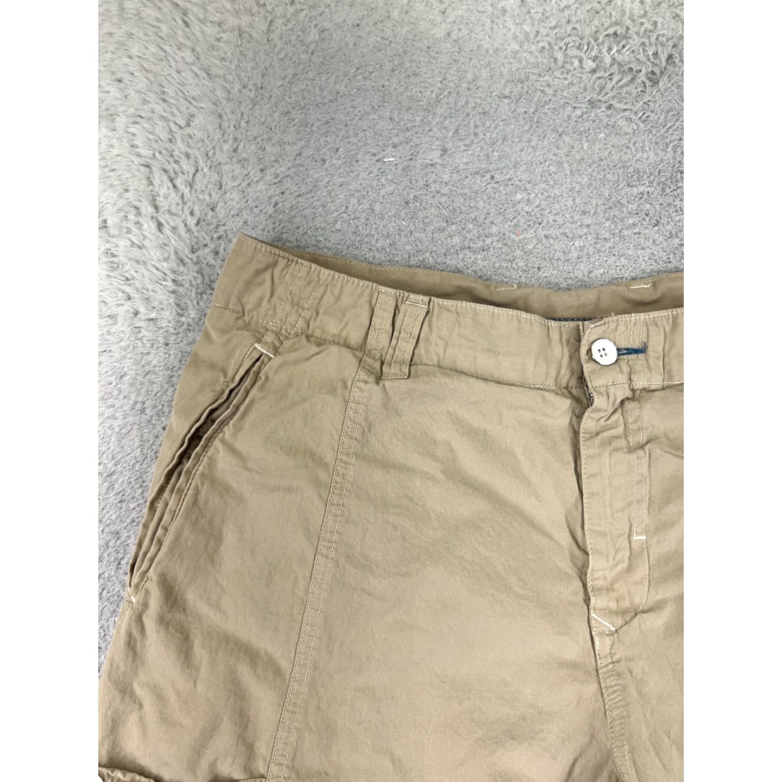 Tommy Bahama VINTAGE not applicable; use original info only. Size US 34 / EU 50 - 4 Thumbnail