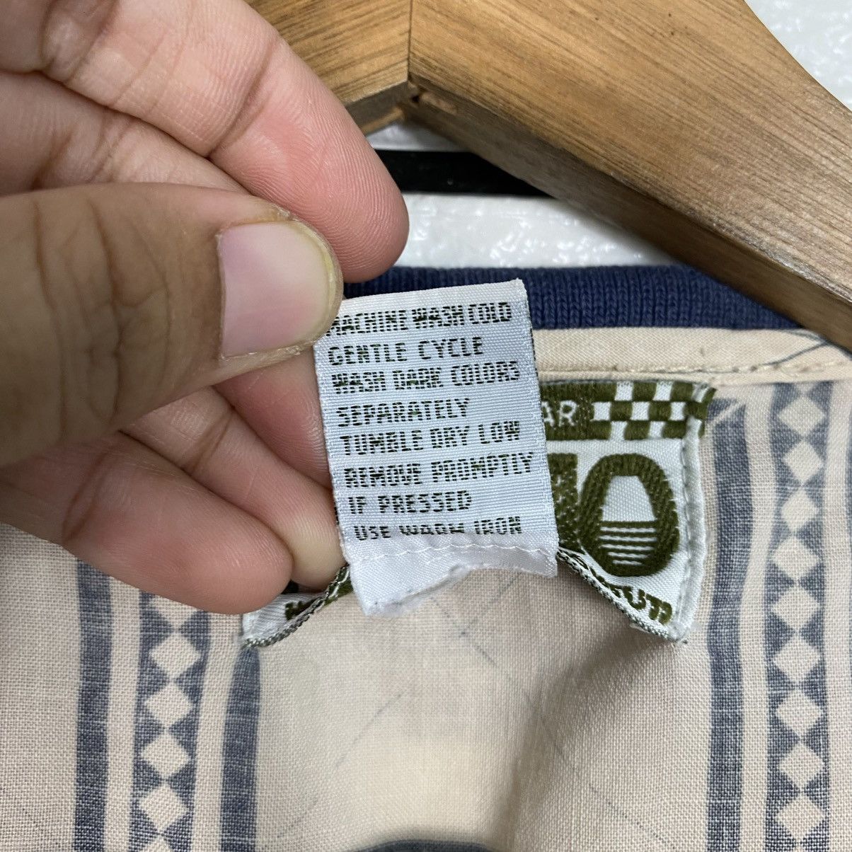 Japanese Brand Sportswear Parco Shirt Button Jacket Navajo Full Print Size US L / EU 52-54 / 3 - 18 Thumbnail