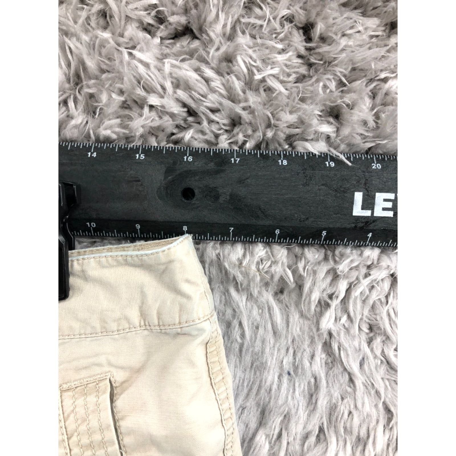 Vintage Lizwear Chino Shorts Womens Size 10 Mid Rise Medium Beige Casual 5-Pocket Denim Size 32" / US 10 / IT 46 - 2 Thumbnail