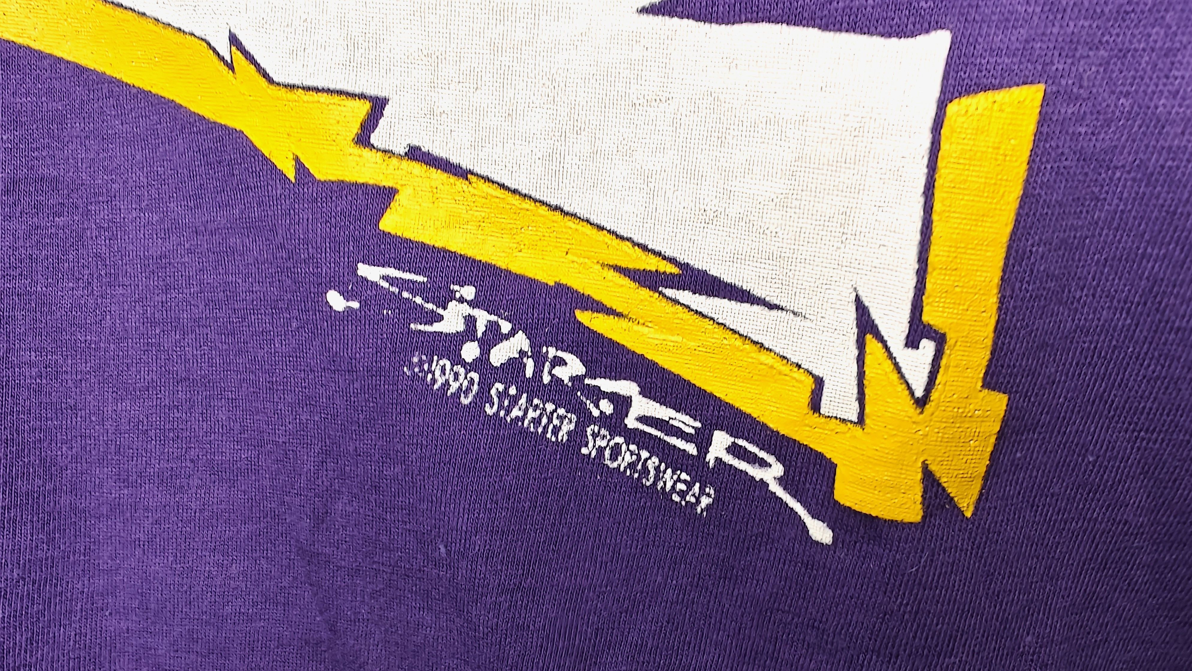 Starter NWOT Vtg 90s 1990 Starter LA Lakers NBA Basketball t-shirt Size US XL / EU 56 / 4 - 3 Thumbnail