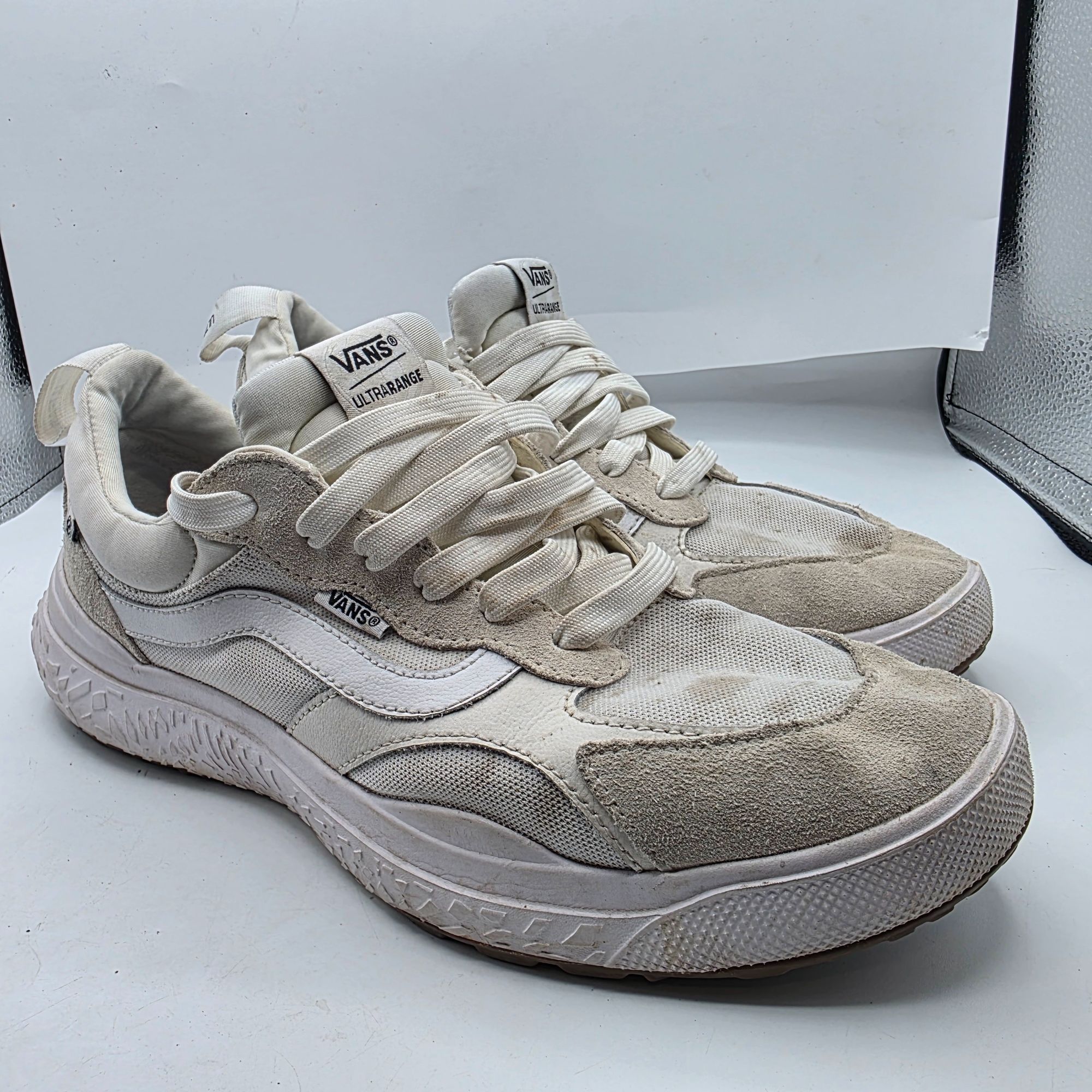 Vans Vans UltraRange Neo VR3 Mens Size 11 Triple White Shoes Athl Size US 11 / EU 44 - 1 Thumbnail