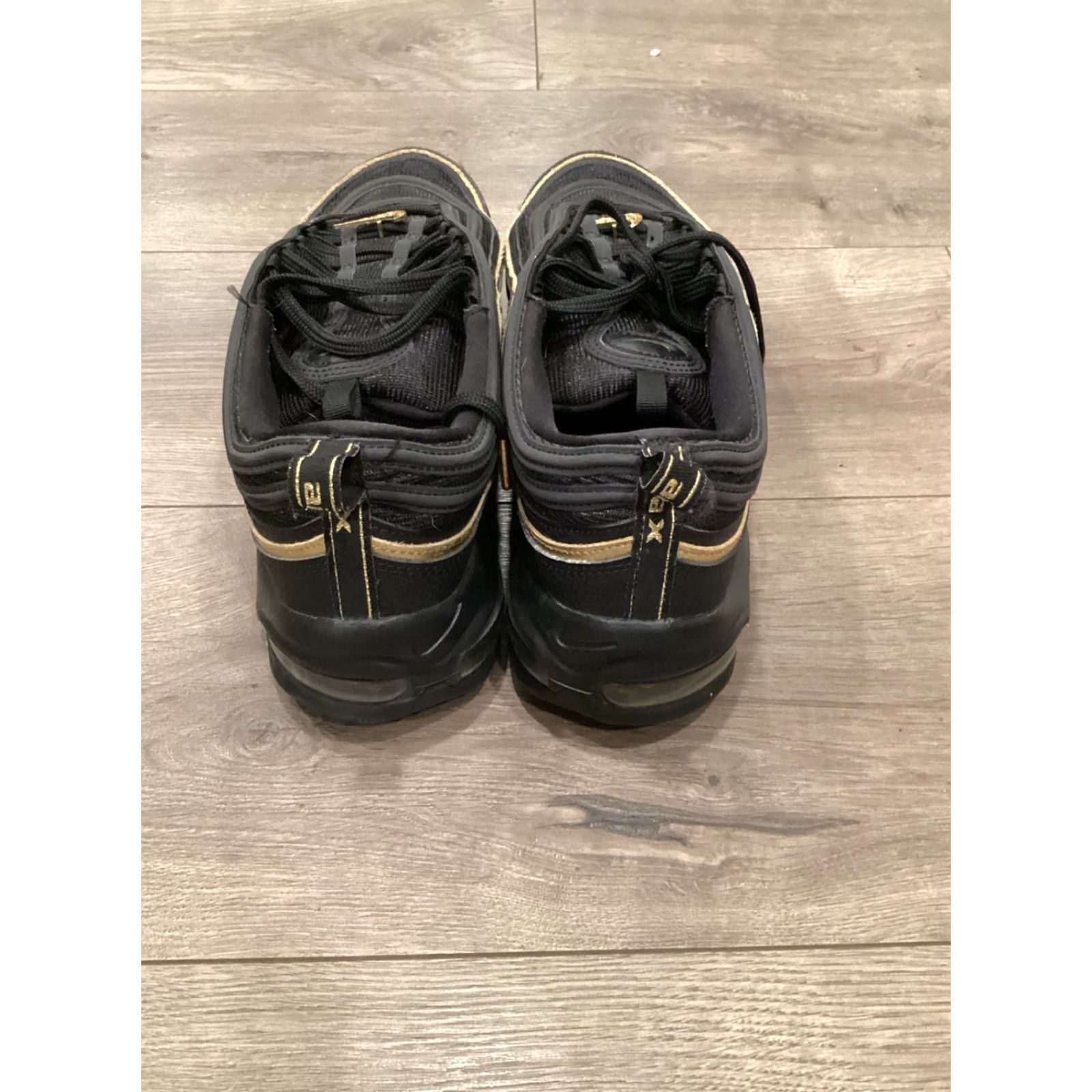 Nike Nike Air Max 97 Black Metallic Gold Size 11 Men Leather Sneaker Shoes DC2190-001 2020 | Nike Air Max | Athletic Shoes Size US 11 / EU 44 - 3 Thumbnail