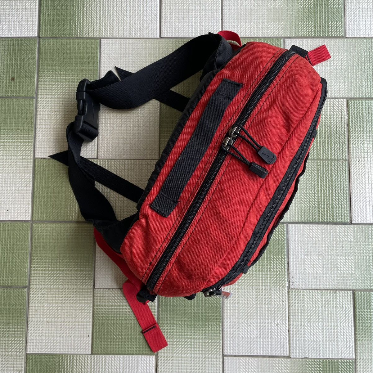 Nike ACG VINTAGE NIKE ACG MAKALU II WAIST BAG Size ONE SIZE - 6 Thumbnail