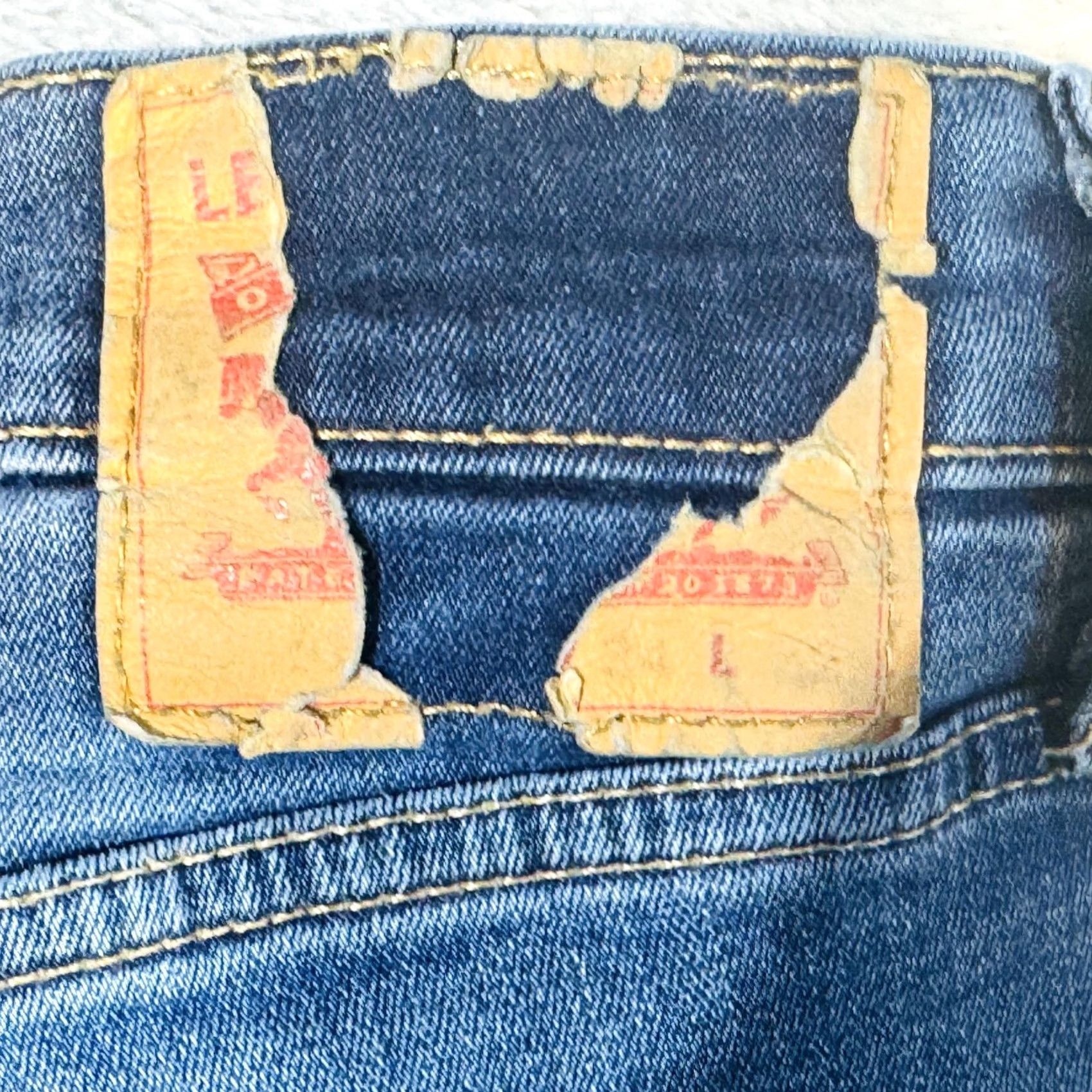 Levi's Levis 511 Jeans Mens 34x32 Blue Medium Wash Slim Taper Stretch Denim Mid Rise Size US 34 / EU 50 - 4 Thumbnail