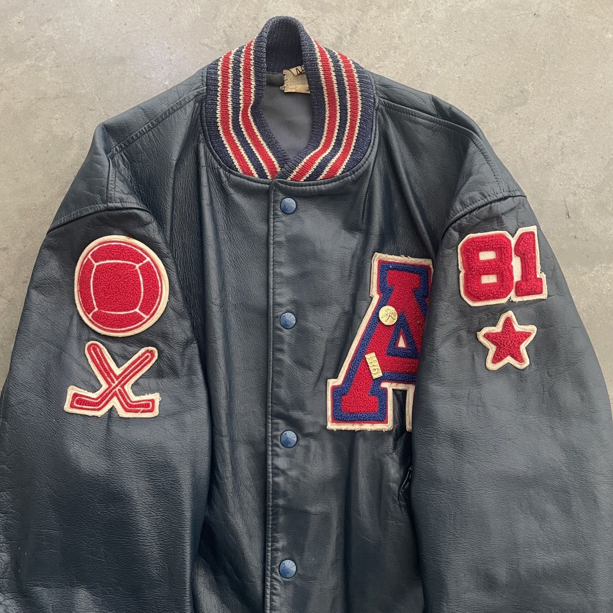 Vintage Vintage Butwin Leather Varsity Jacket Size US L / EU 52-54 / 3 - 3 Thumbnail