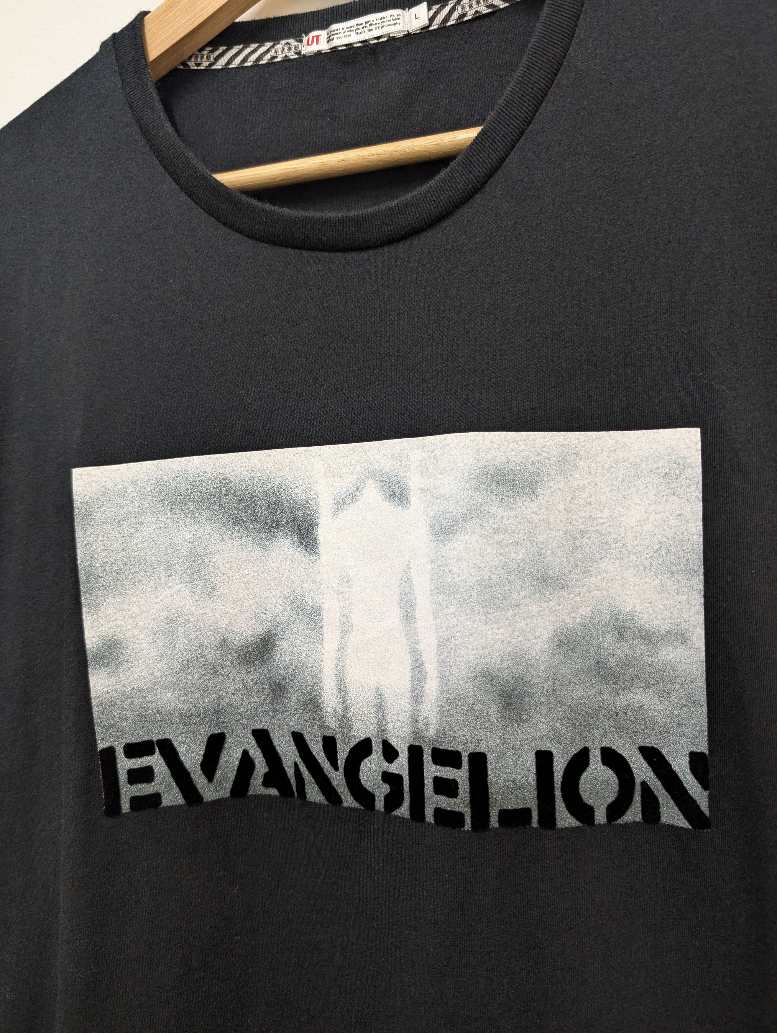 Cartoon Network × Uniqlo × Vintage Anime Evangelion 🔥 Size US L / EU 52-54 / 3 - 3 Thumbnail