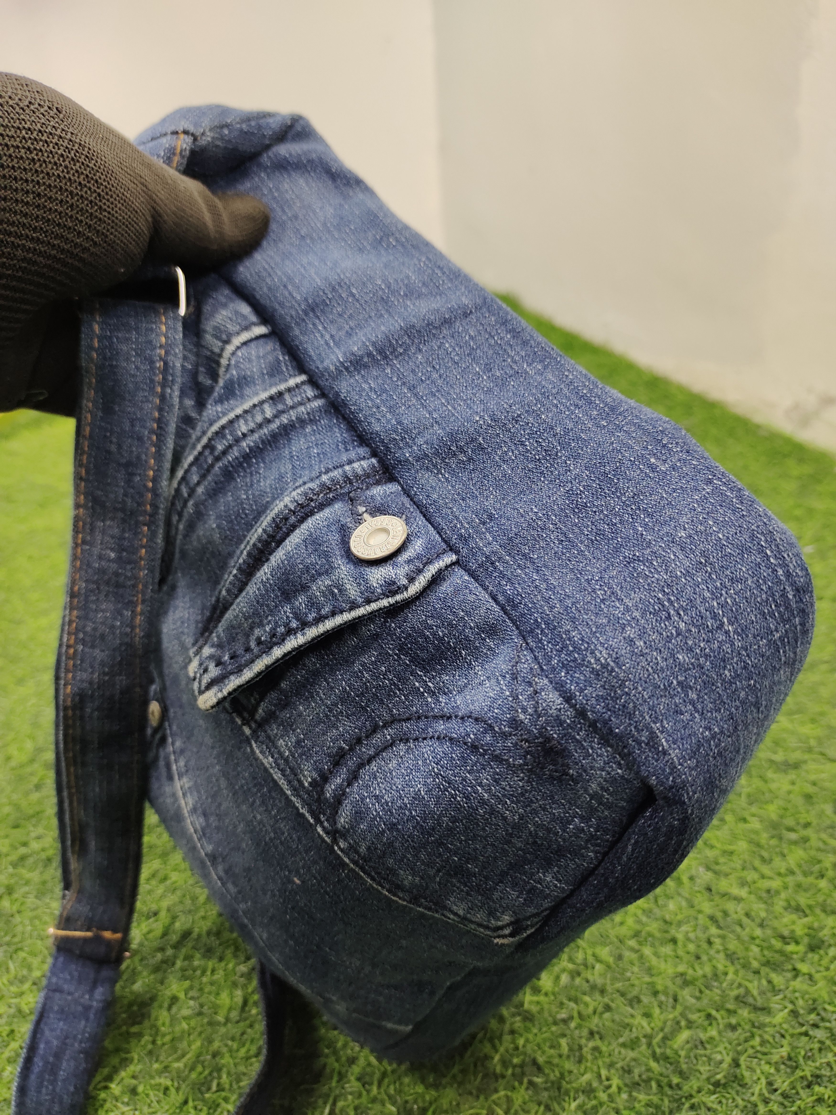 If Six Was Nine Vintage Levis Custom Crossbody Sling Denim Bag Size ONE SIZE - 7 Thumbnail