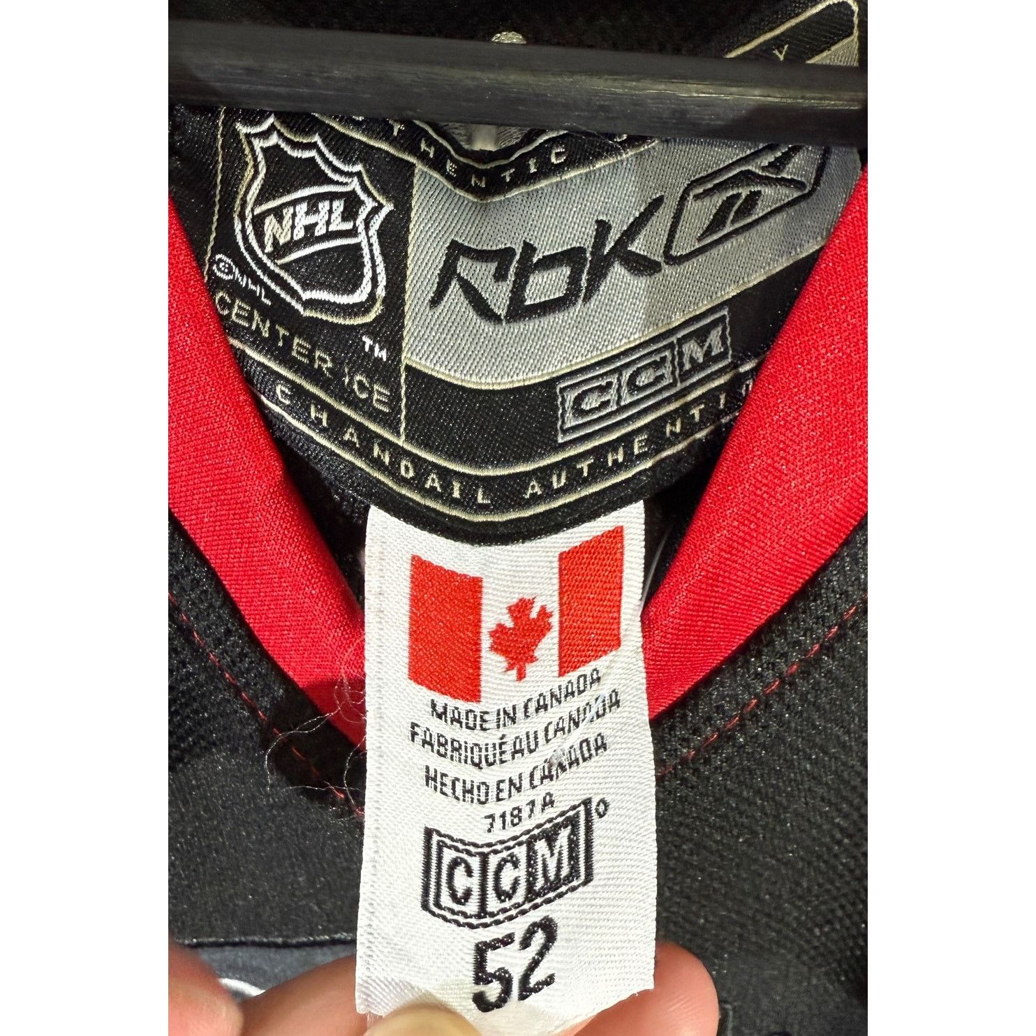 Reebok Vintage Chicago Blackhawks Jonathan Toews #19 NHL Jersey XL Size US XL / EU 56 / 4 - 7 Thumbnail