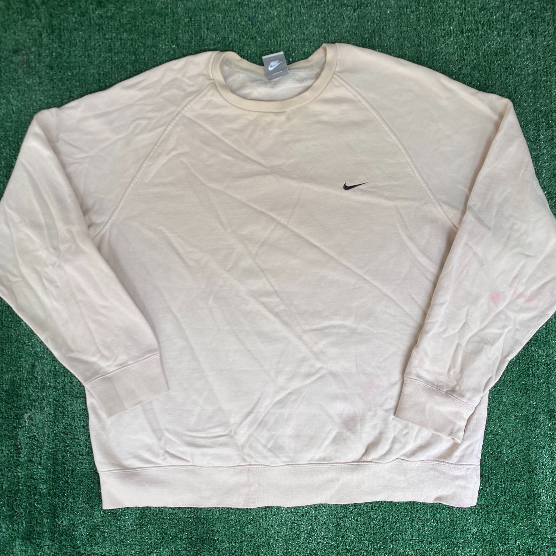Nike Vintage Y2K Nike Logo Sweatshirt Rare Cream Swoosh Crewneck Size US XL / EU 56 / 4 - 1 Thumbnail