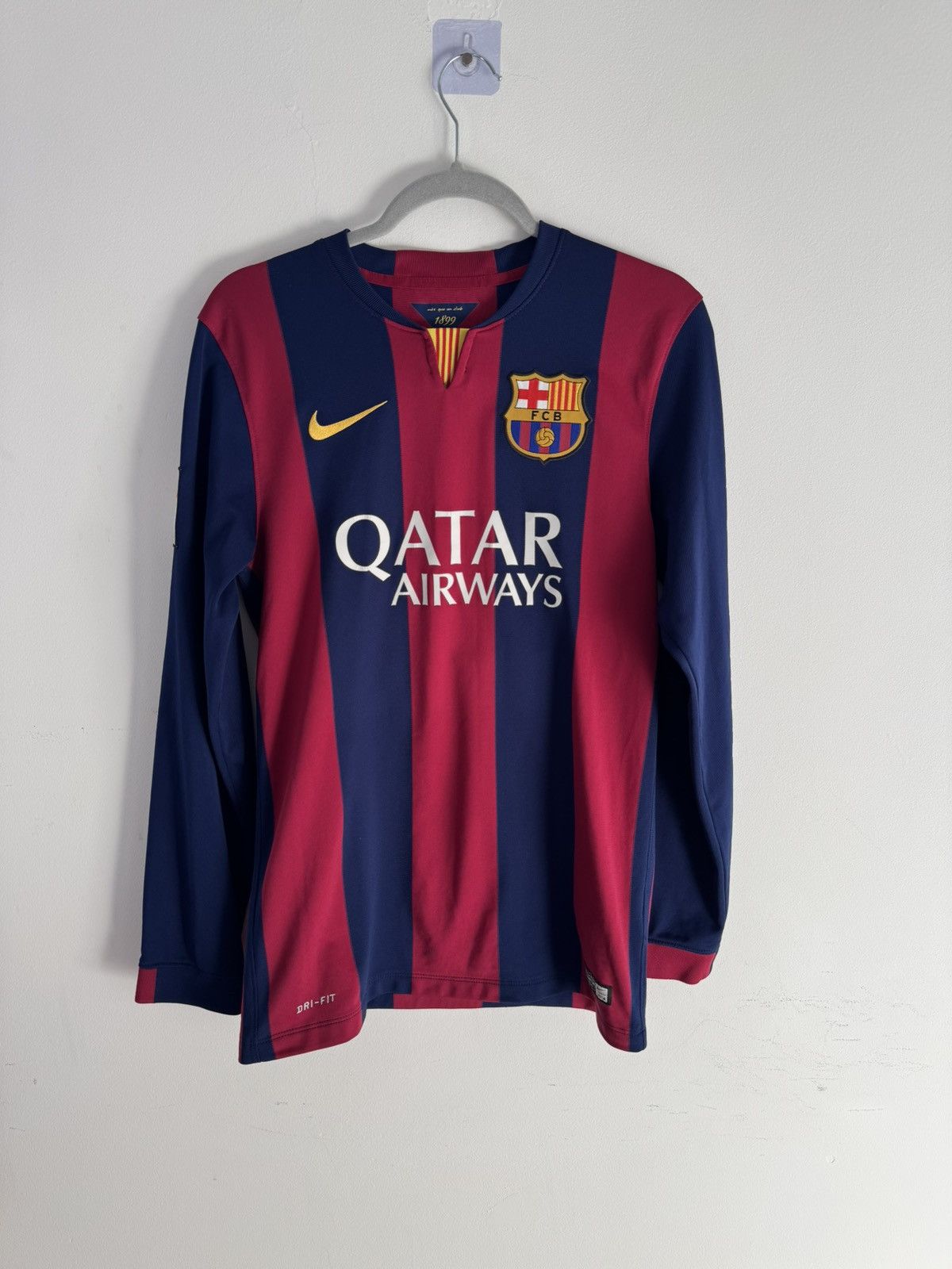 Nike Fc Barcelona longsleave munir Size US S / EU 44-46 / 1 - 1 Thumbnail