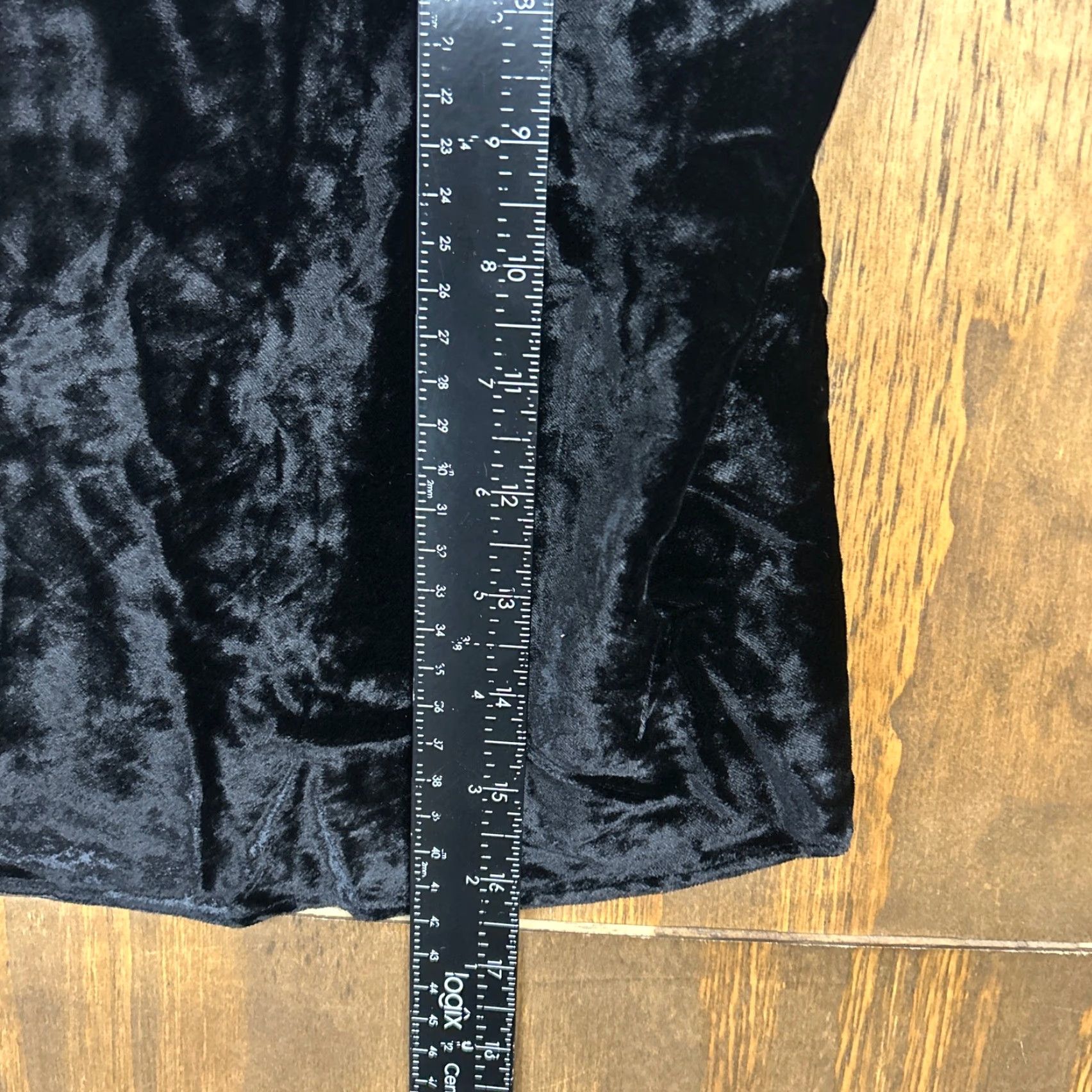 Anthropologie Anthropologie Womens Crop Tube Top Black Velvet Sleeveless Large Blouse Casual Streetwear Preppy Normcore Going Out Womens Size L / US 10 / IT 46 - 7 Thumbnail
