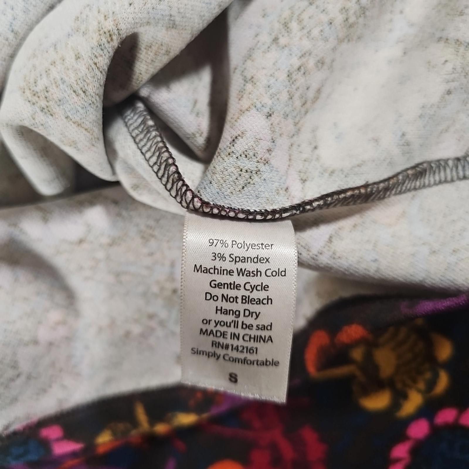 Other LuLaRoe Cassie Skirt S Multicolor Floral Knee Length Unlined Size 28" / US 6 / IT 42 - 5 Thumbnail