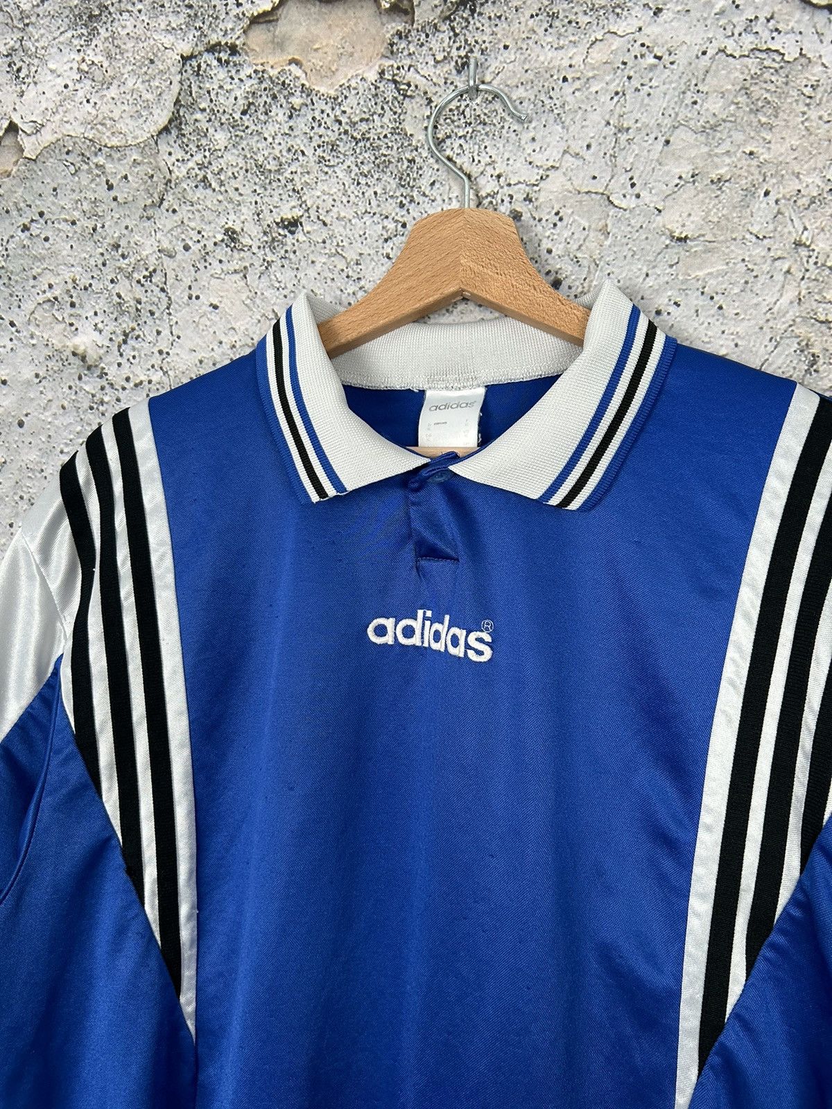 Adidas Vintage Adidas 90s Sportswear Football Jersey Rare Size US M / EU 48-50 / 2 - 3 Thumbnail