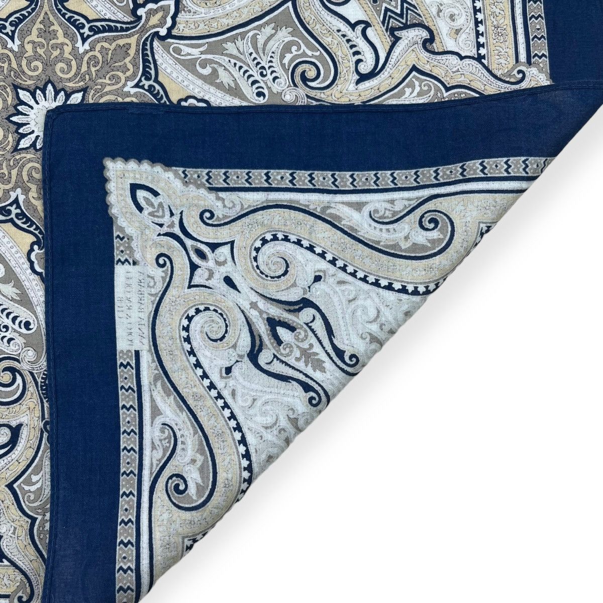 Beverly Hills Polo Club Santa Barbara Handkerchief Neckerchief Bandana Pocketsquare Size ONE SIZE - 3 Thumbnail